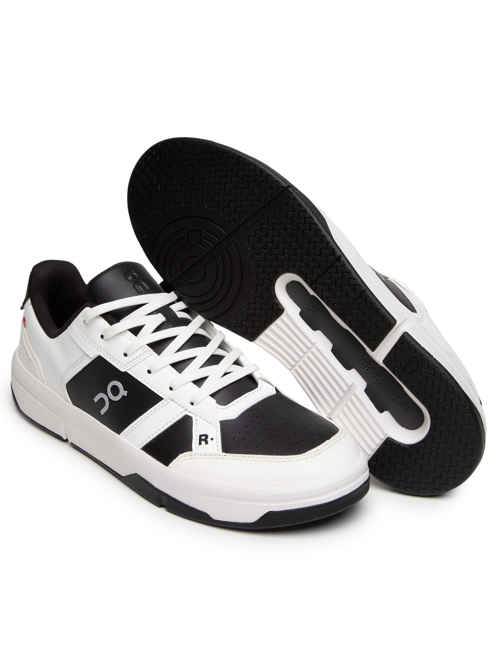 Tênis Masculino The Roger Clubhouse Branco e Preto On Running