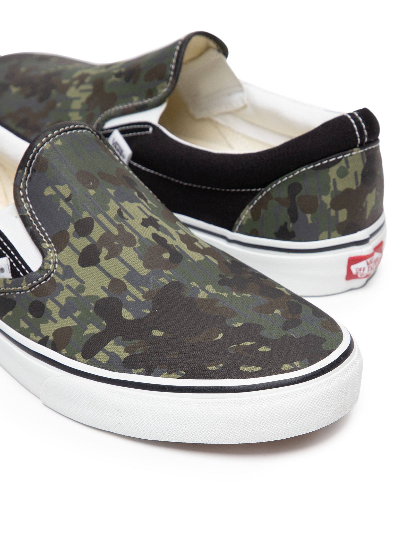 Tênis Masculino Ua Classic Slip On Preto Vans