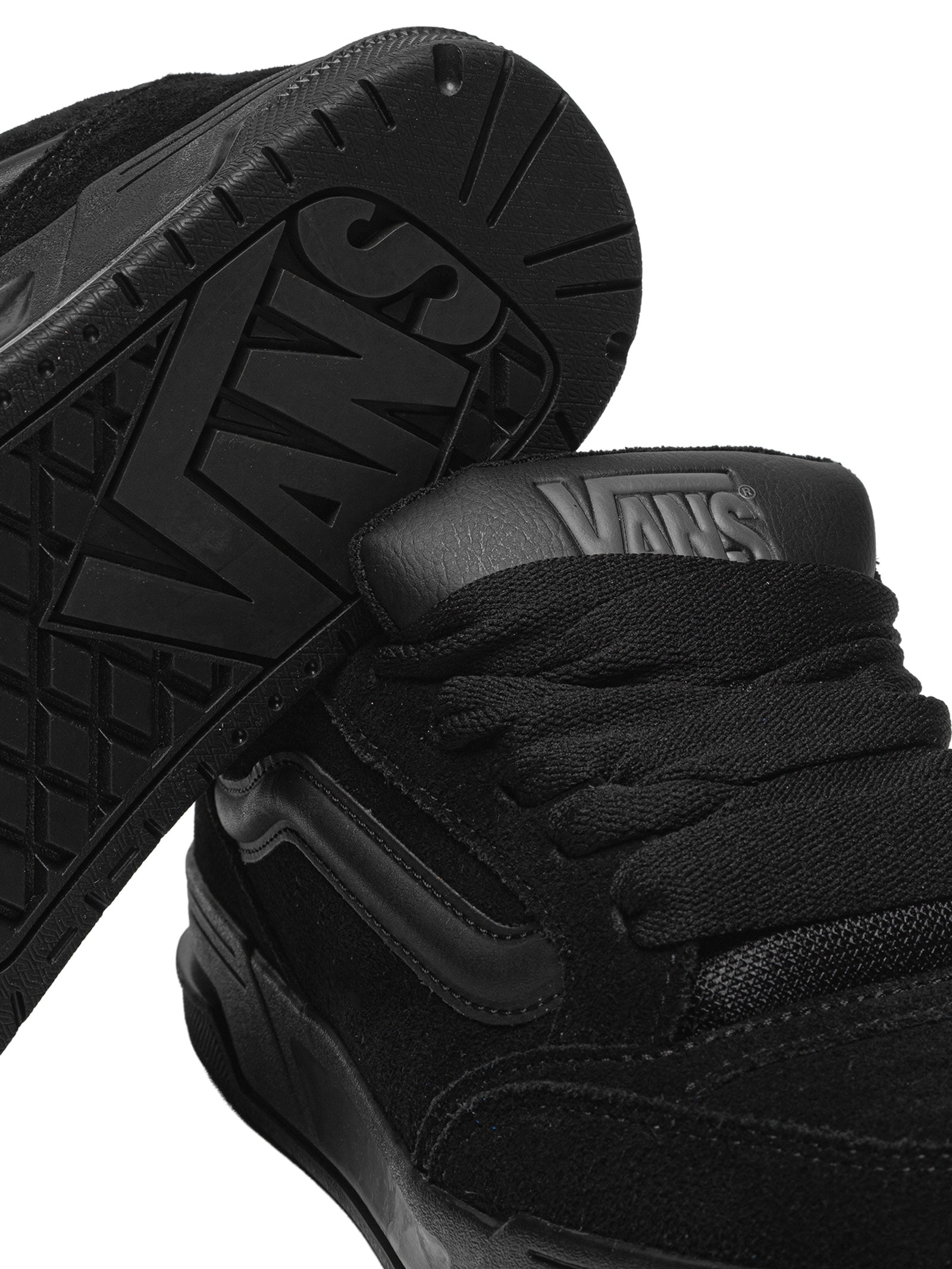 Tênis Masculino UA Hylane – Preto Vans