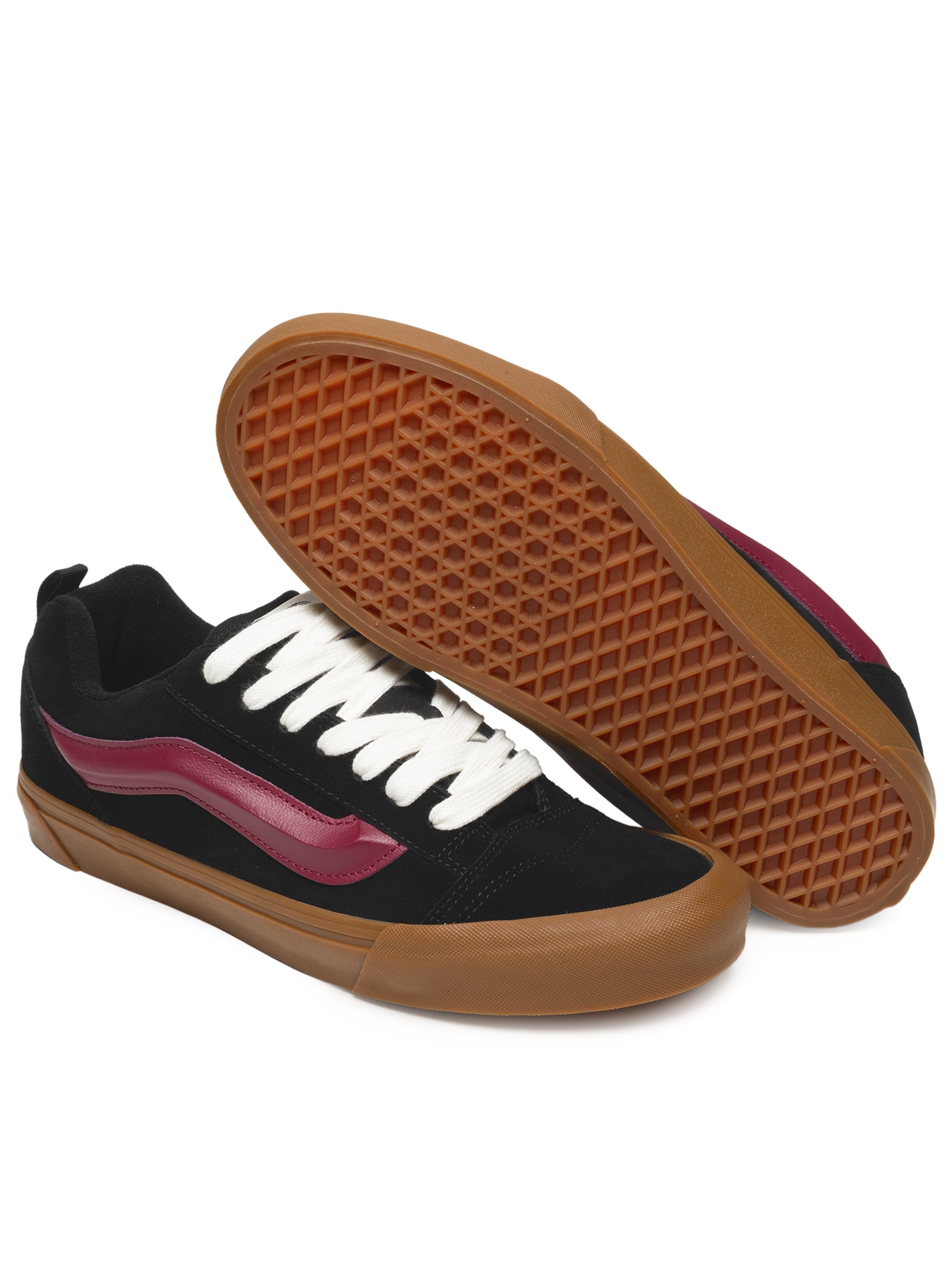 Tênis Masculino UA Knu Skool Preto Vans