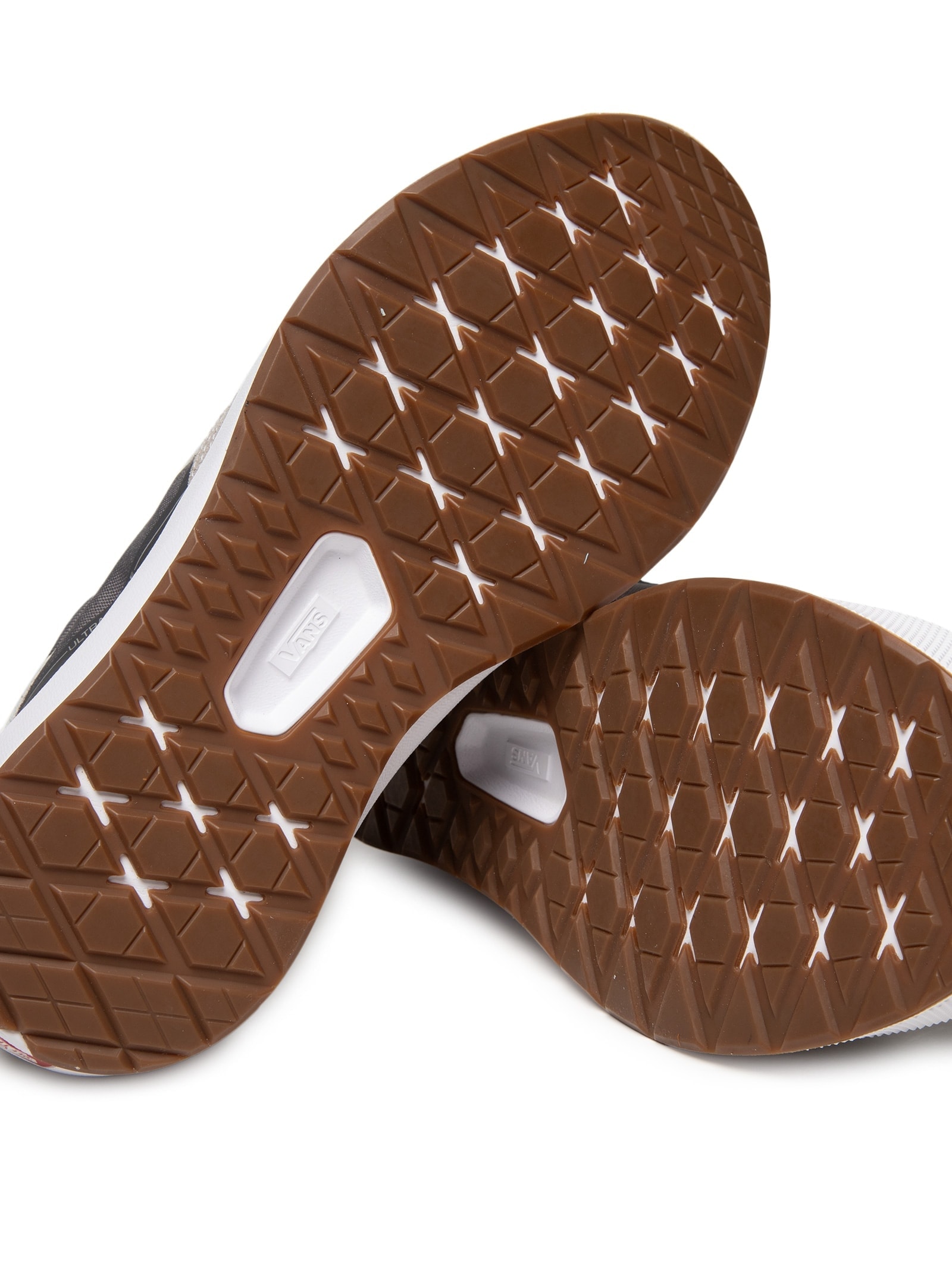 Tênis Masculino UA MTE Ultrarange 2.0 Cinza Vans