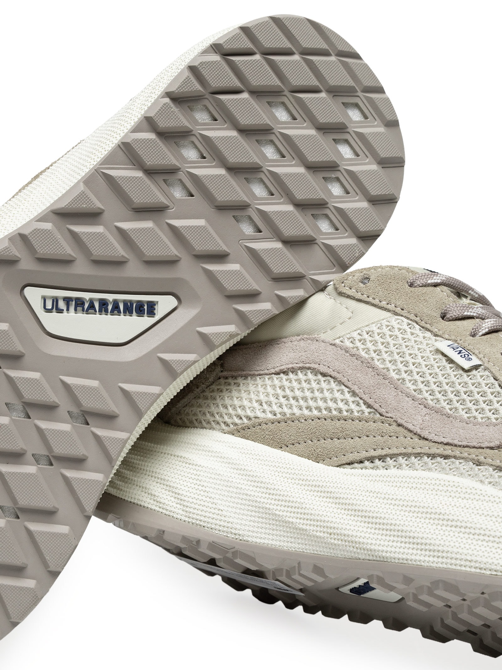 Tênis Masculino UA Ultrarange Neo 2.0 – Bege Vans