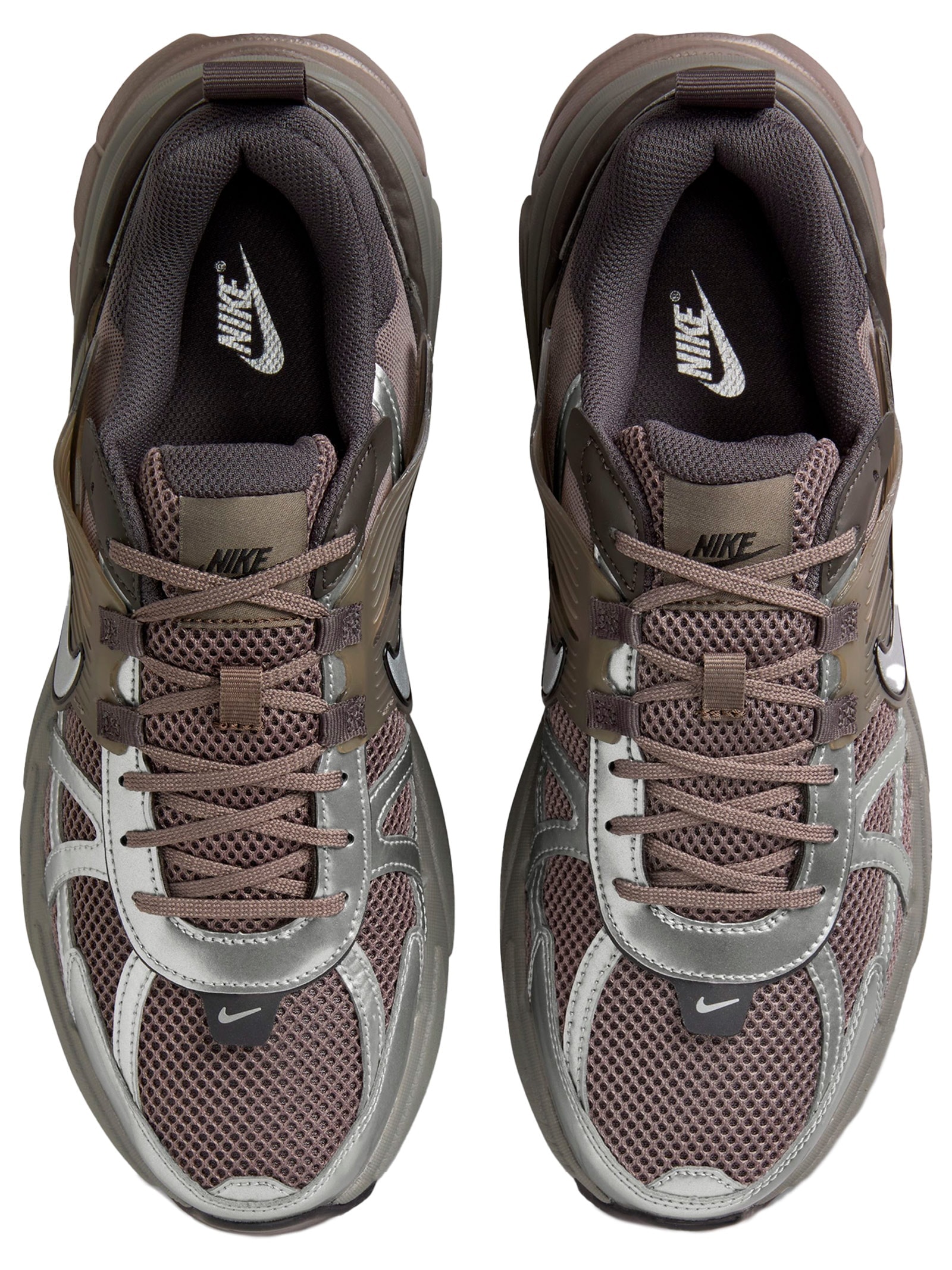 Nike - Tênis Masculino V2K Run - Cinza