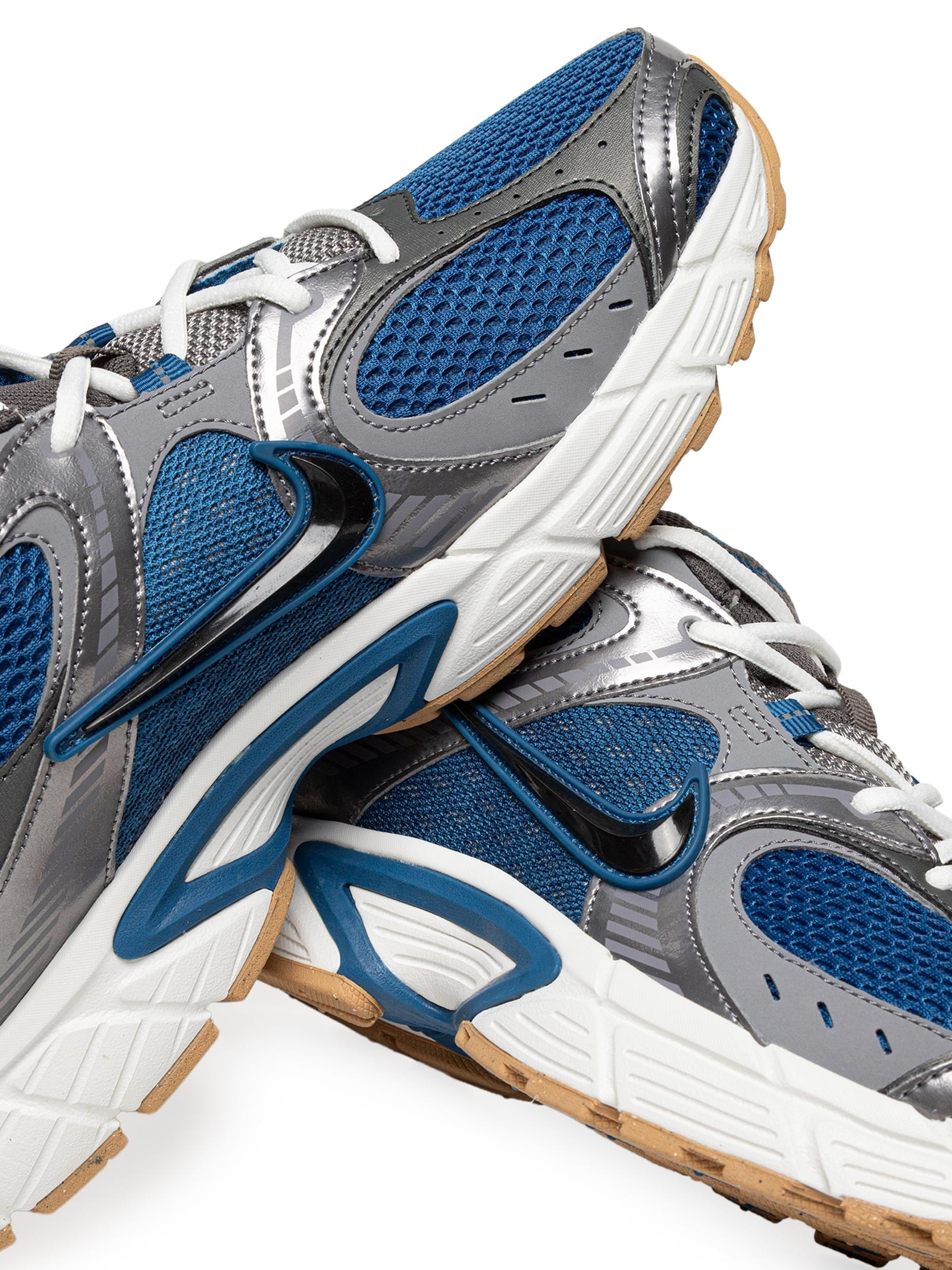 Tênis Masculino V5 RNR Cinza Nike