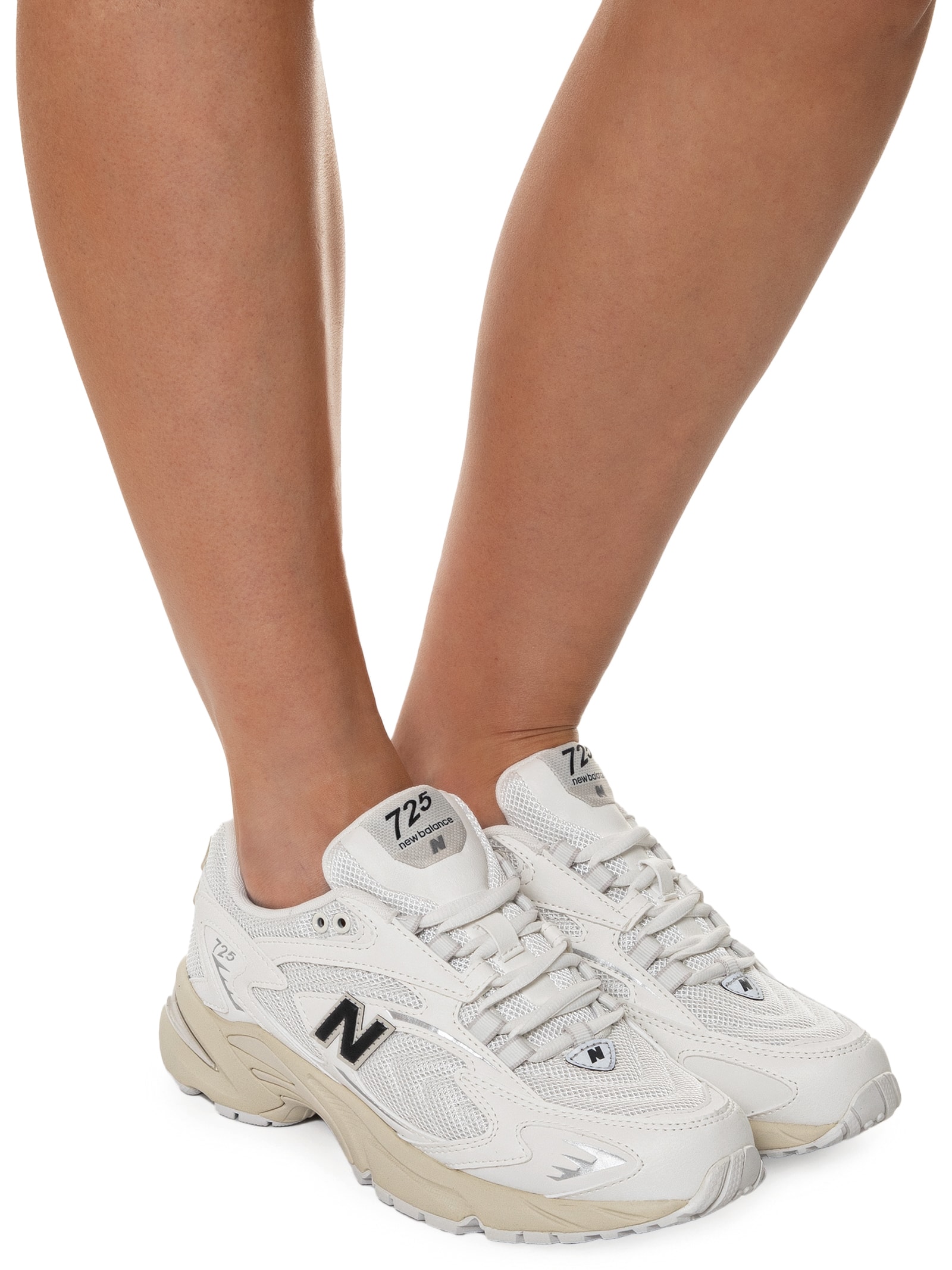 Tênis Unissex 725 - New Balance - Branco