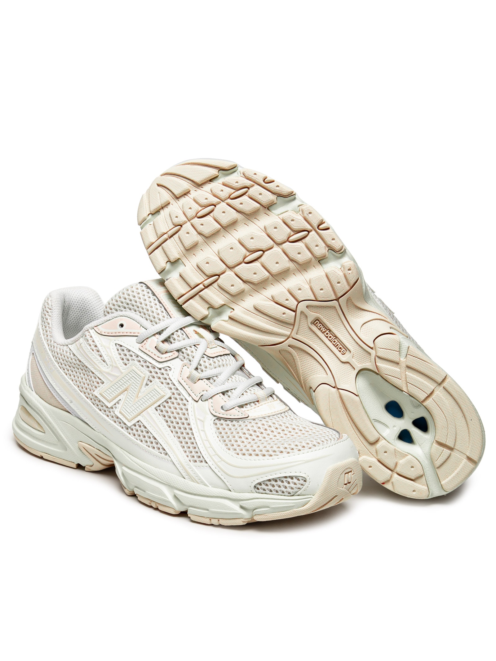 Tênis Unissex 740 Bege New Balance
