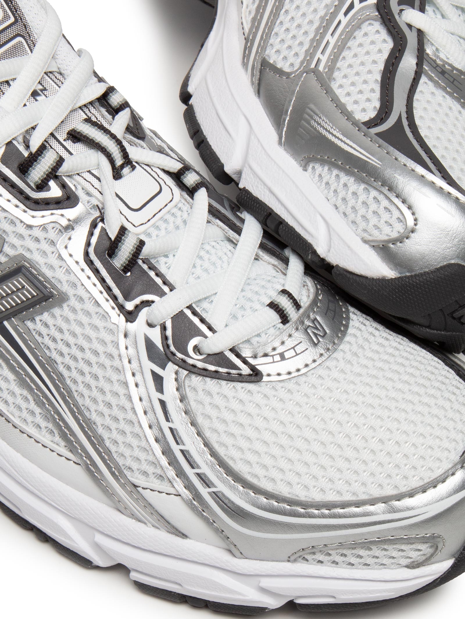 Tênis Unissex 740 - Prateado - New Balance