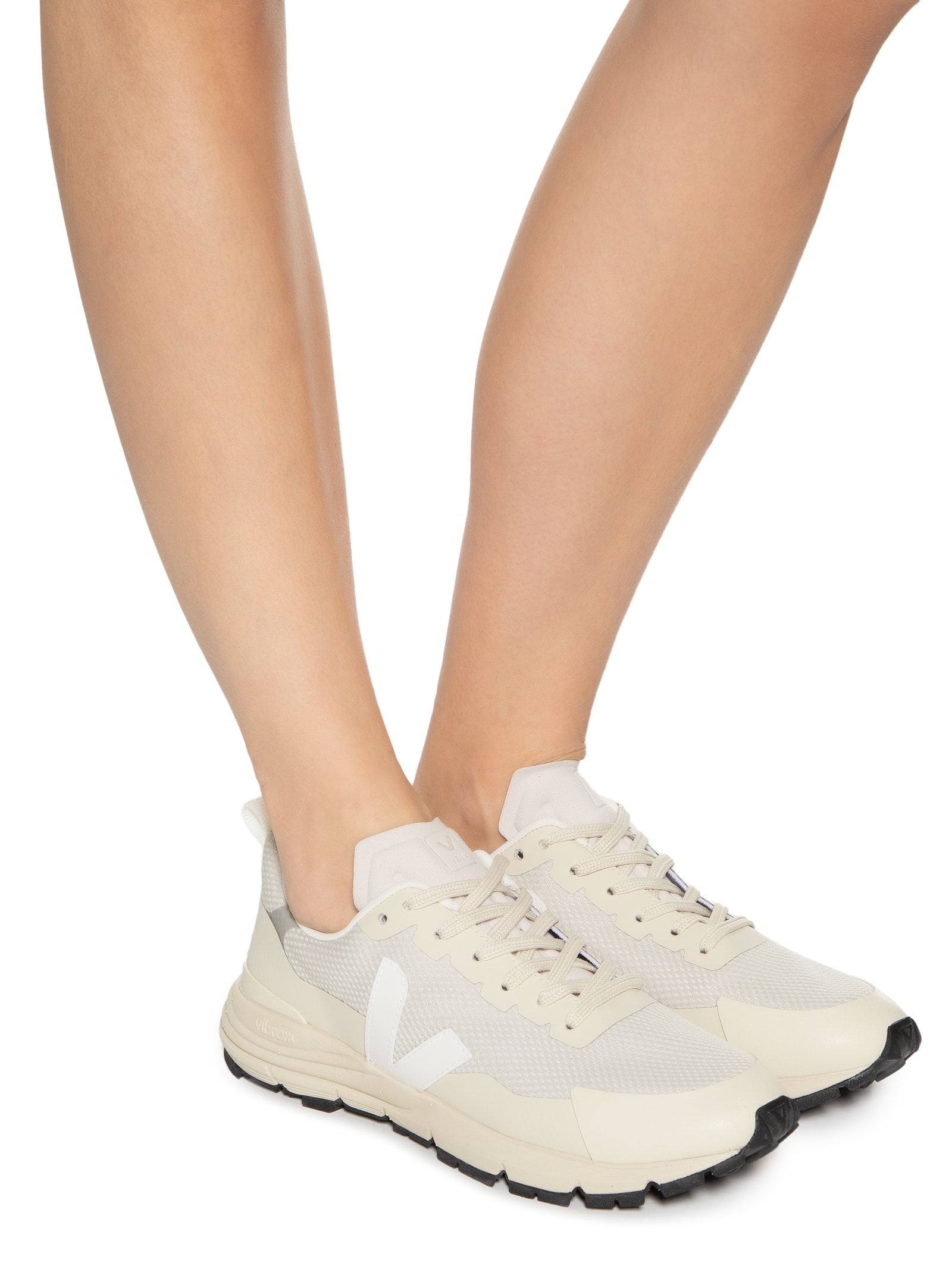 Tênis Unissex Dekkan Alveomesh Bege Veja