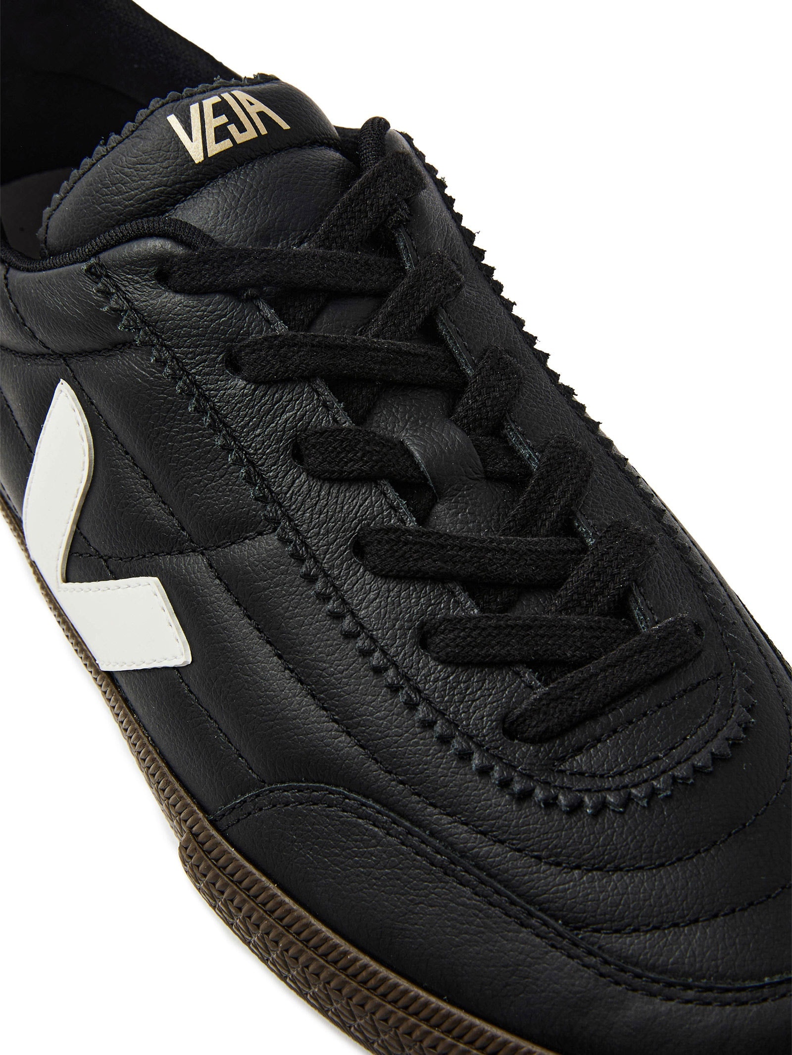 Tênis Unissex Panenka OT Leather - Preto - Veja