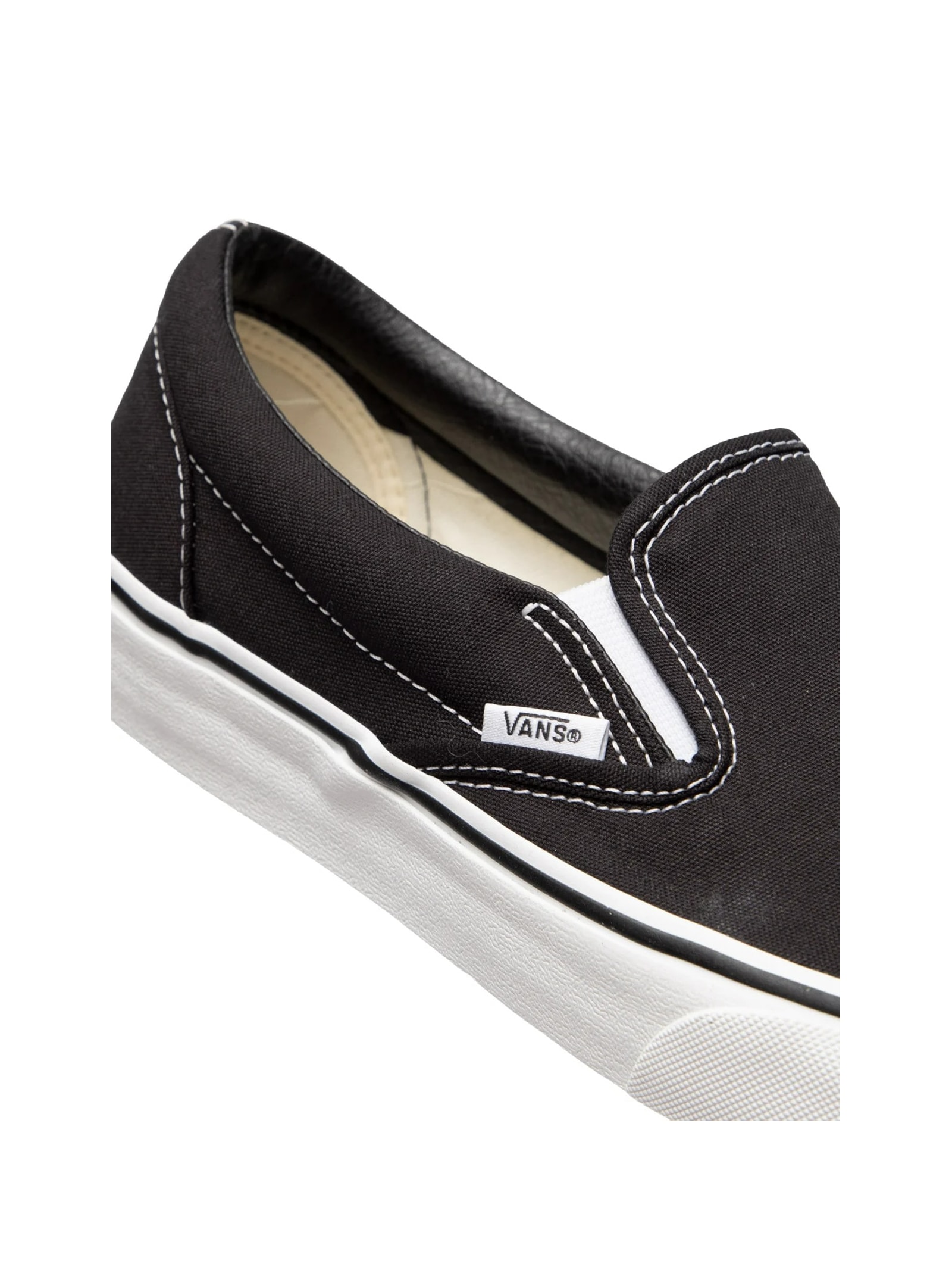 Tênis Unissex Ua Classic Slip On Preto Vans