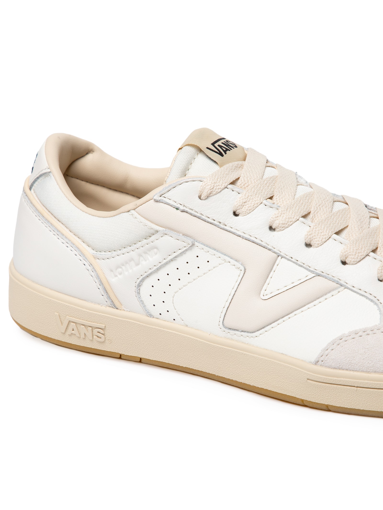 Tênis Unissex Ua Lowland Cc Jmp R - Vans - Off White
