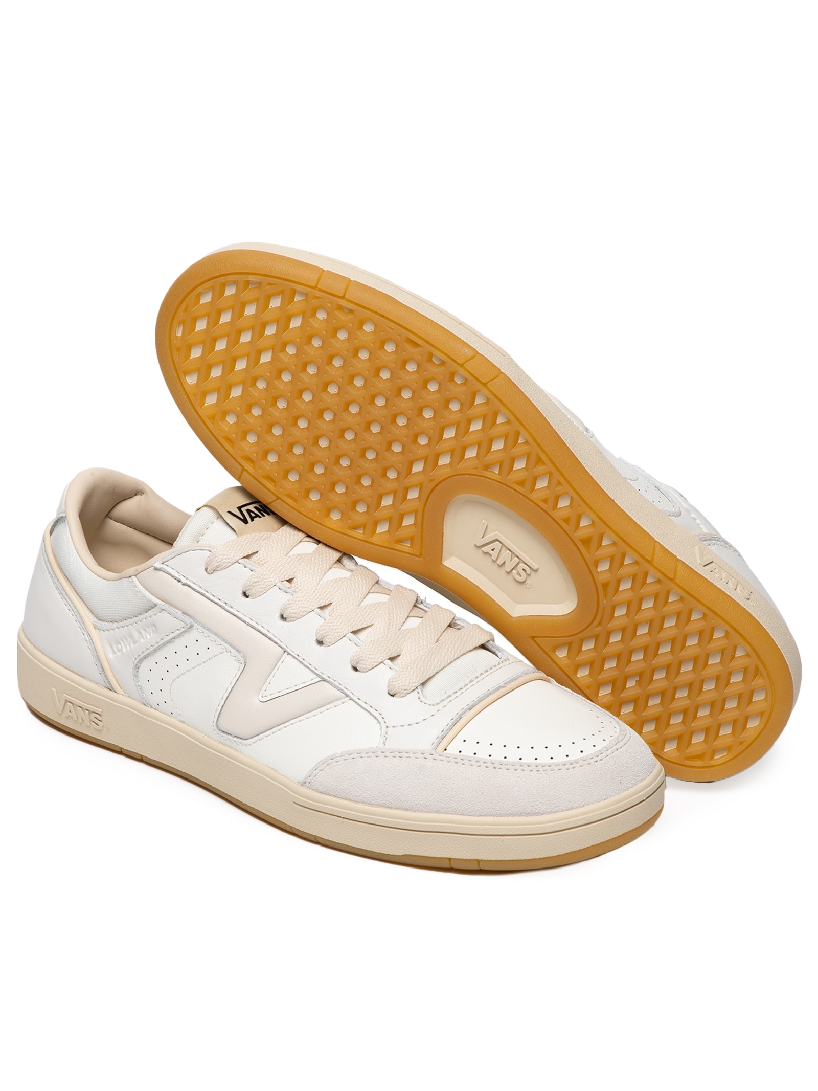 Tênis Unissex Ua Lowland Cc Jmp R Off White Vans