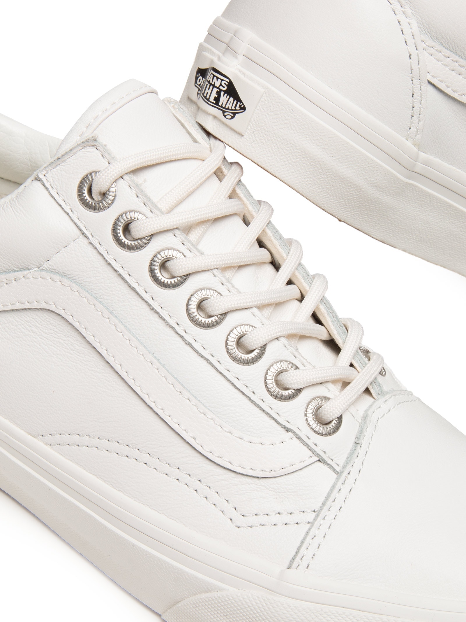 Tênis Unissex Ua Old Skool Branco Vans