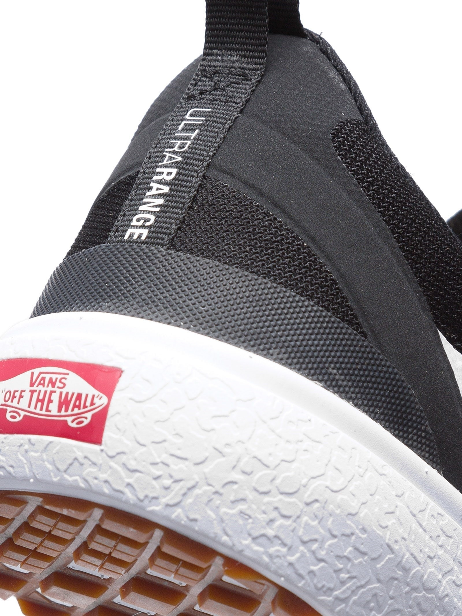 Tênis Unissex Ultrarange Exo Preto Vans