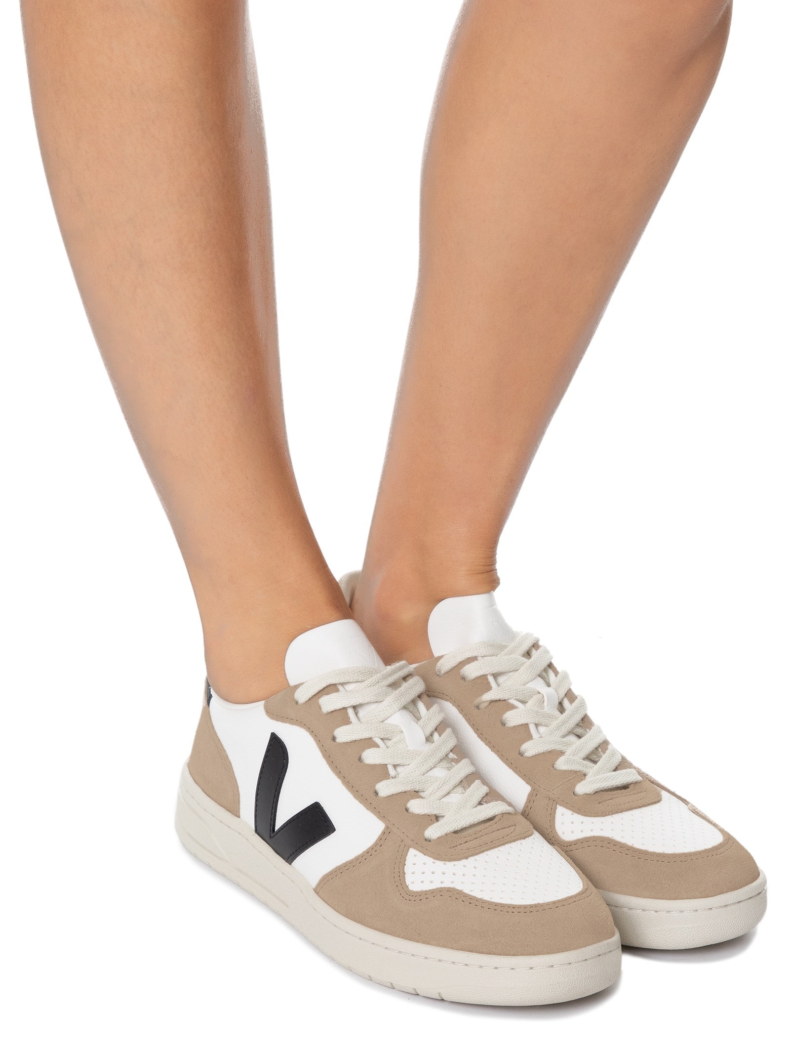 Veja - Tênis Unissex V-10 Chromefree Leather - Bege