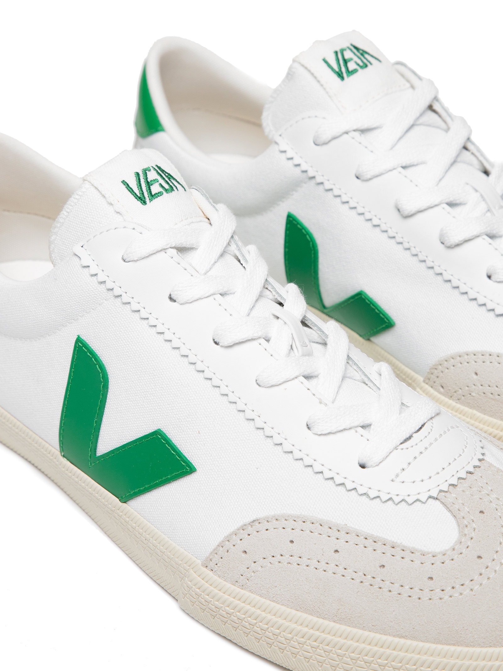 Tênis Unissex Volley Canvas Emeraude Verde Veja