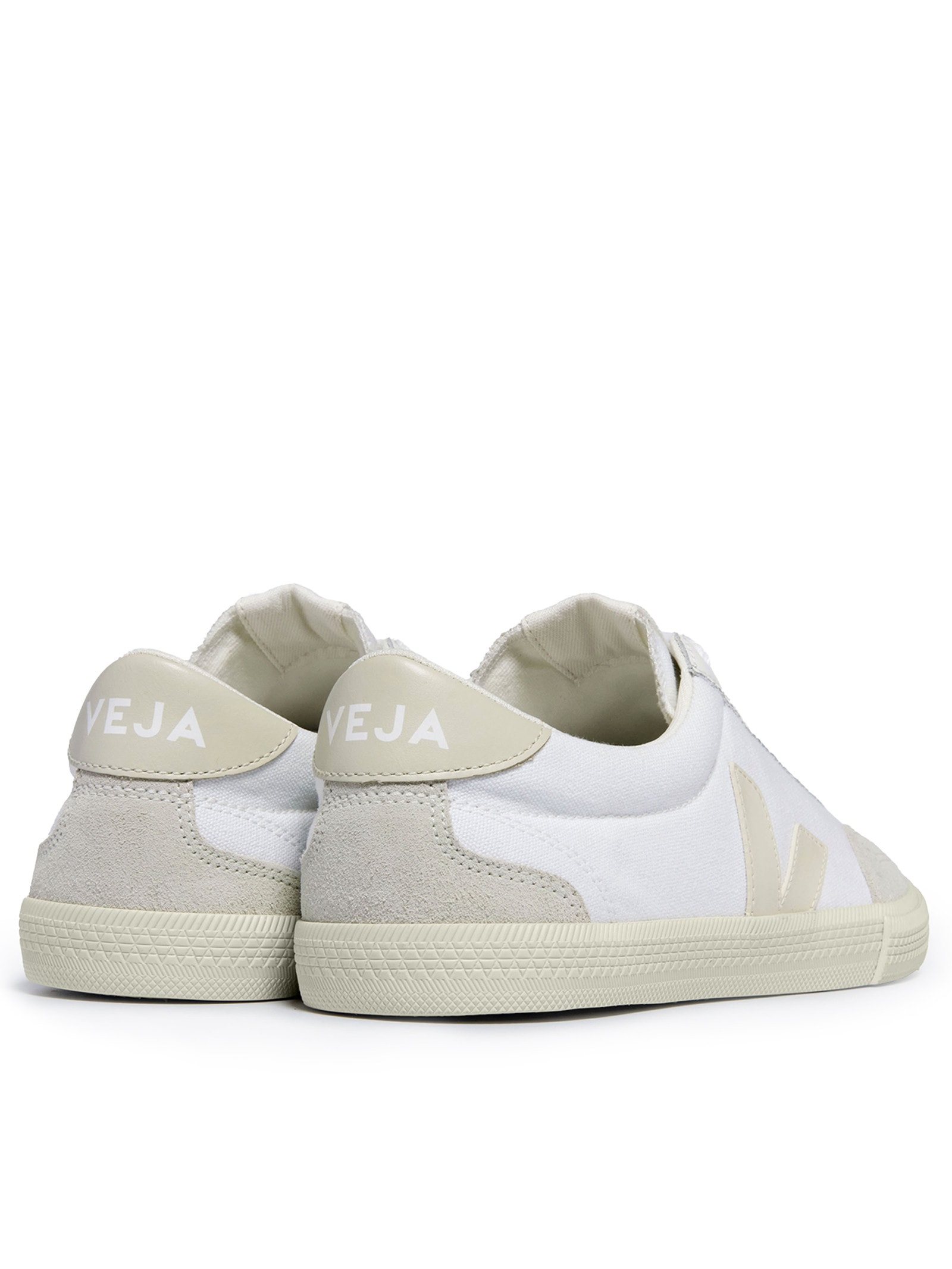 Tênis Unissex Volley Canvas Pierre Off White Veja