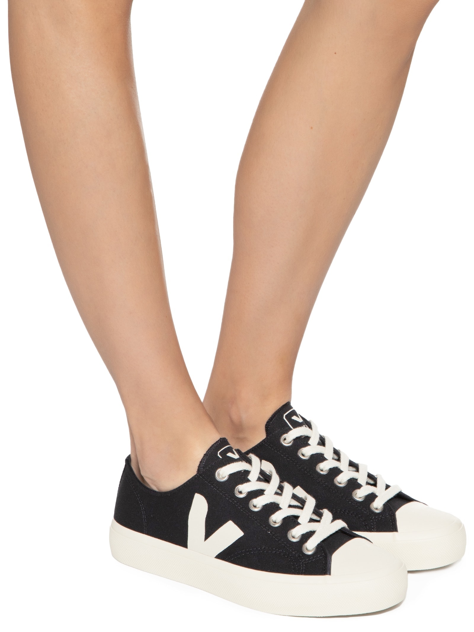 Veja - Tênis Unissex Wata II Low Canvas Black PIerre - Preto
