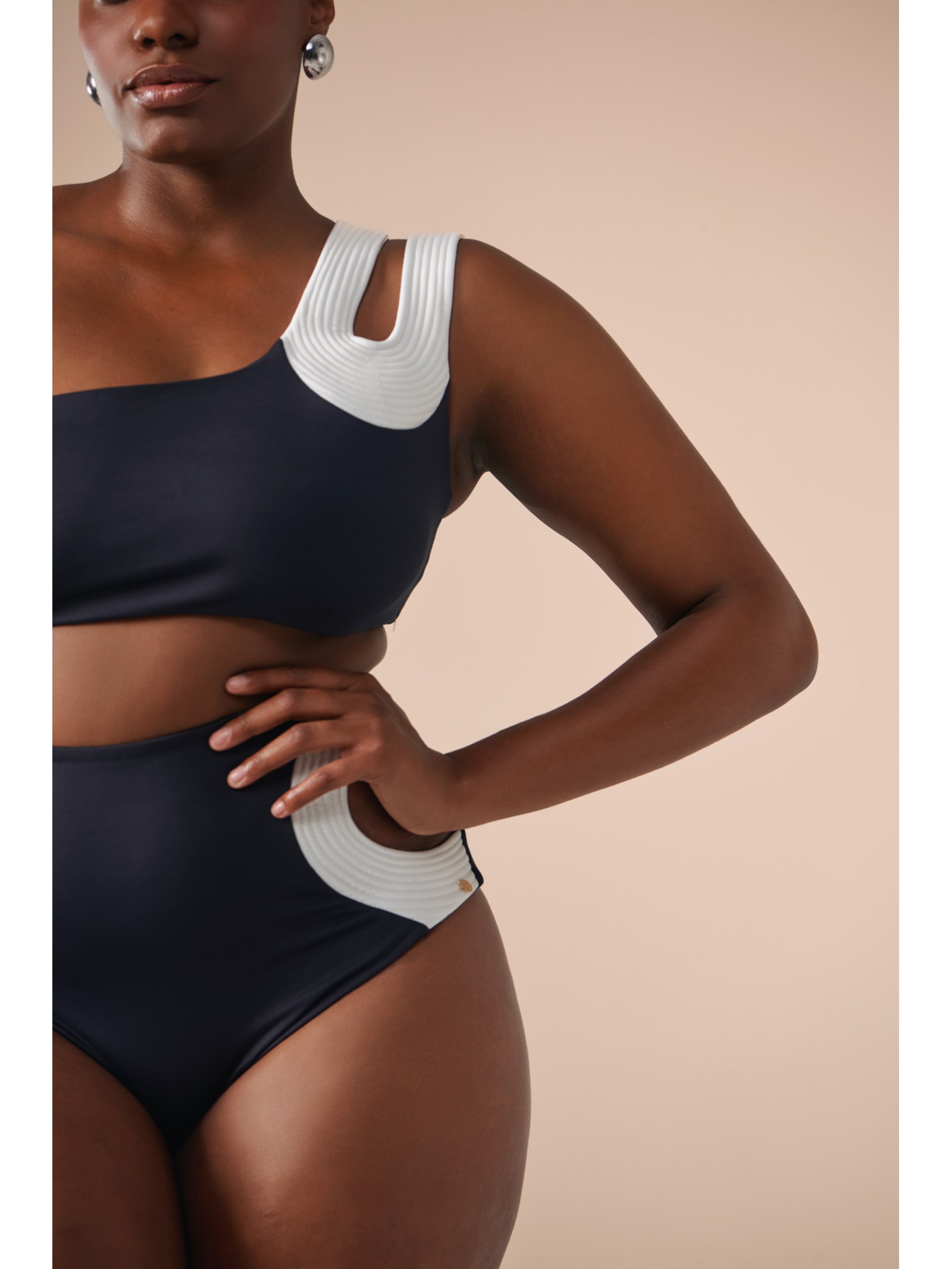 top biquíni um Ombro só Contour Preto Suntime