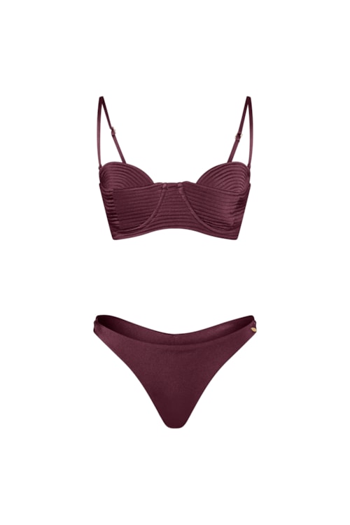 top em matelassê orla cabernet