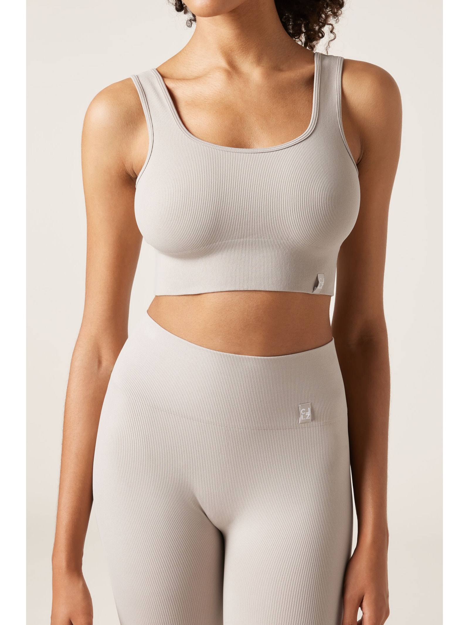 Top Esportivo Sem Costuras Cinza Calzedonia
