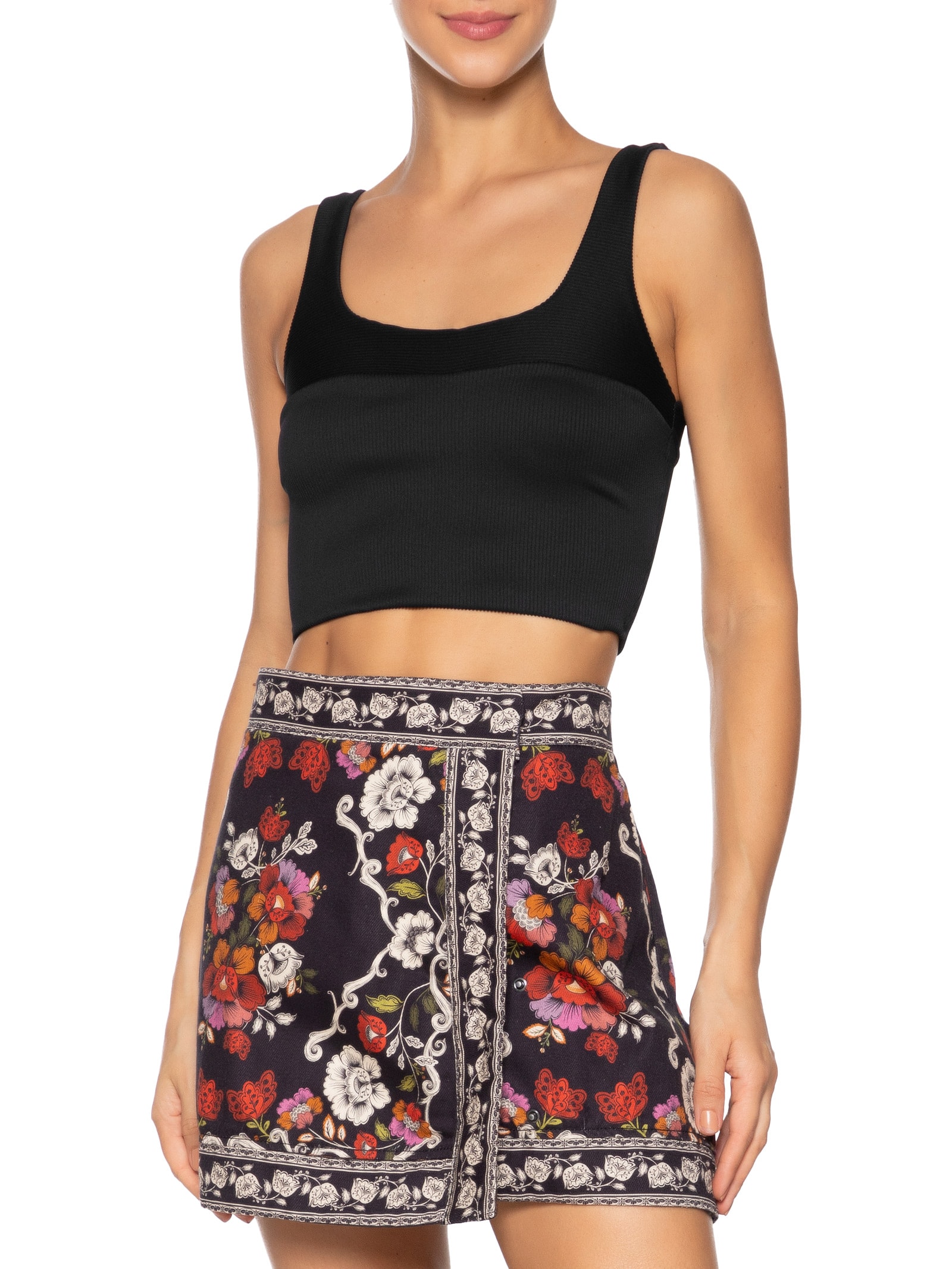 Top Reto Recorte Nervura Preto Farm