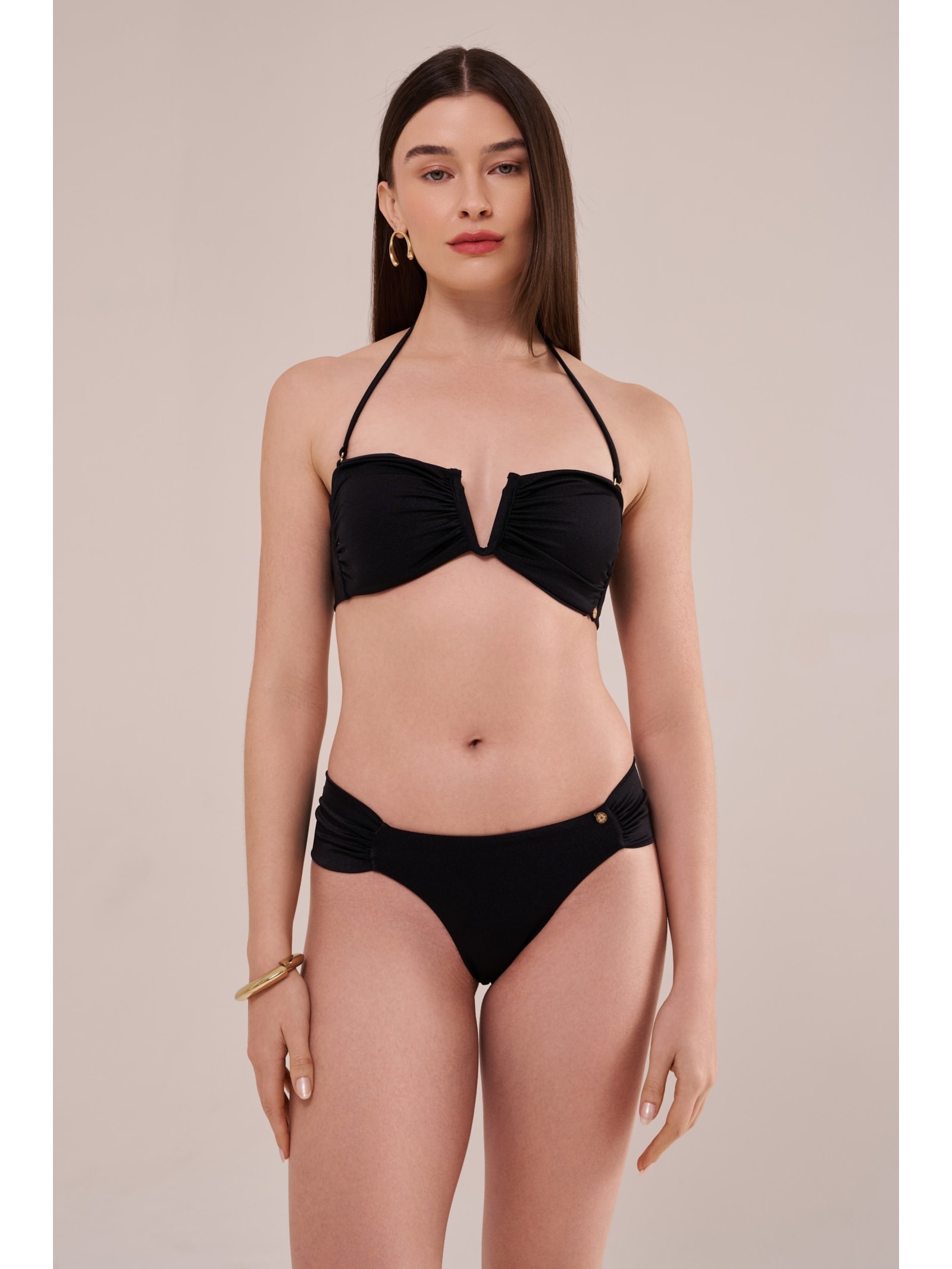 top v camille basic preto Suntime