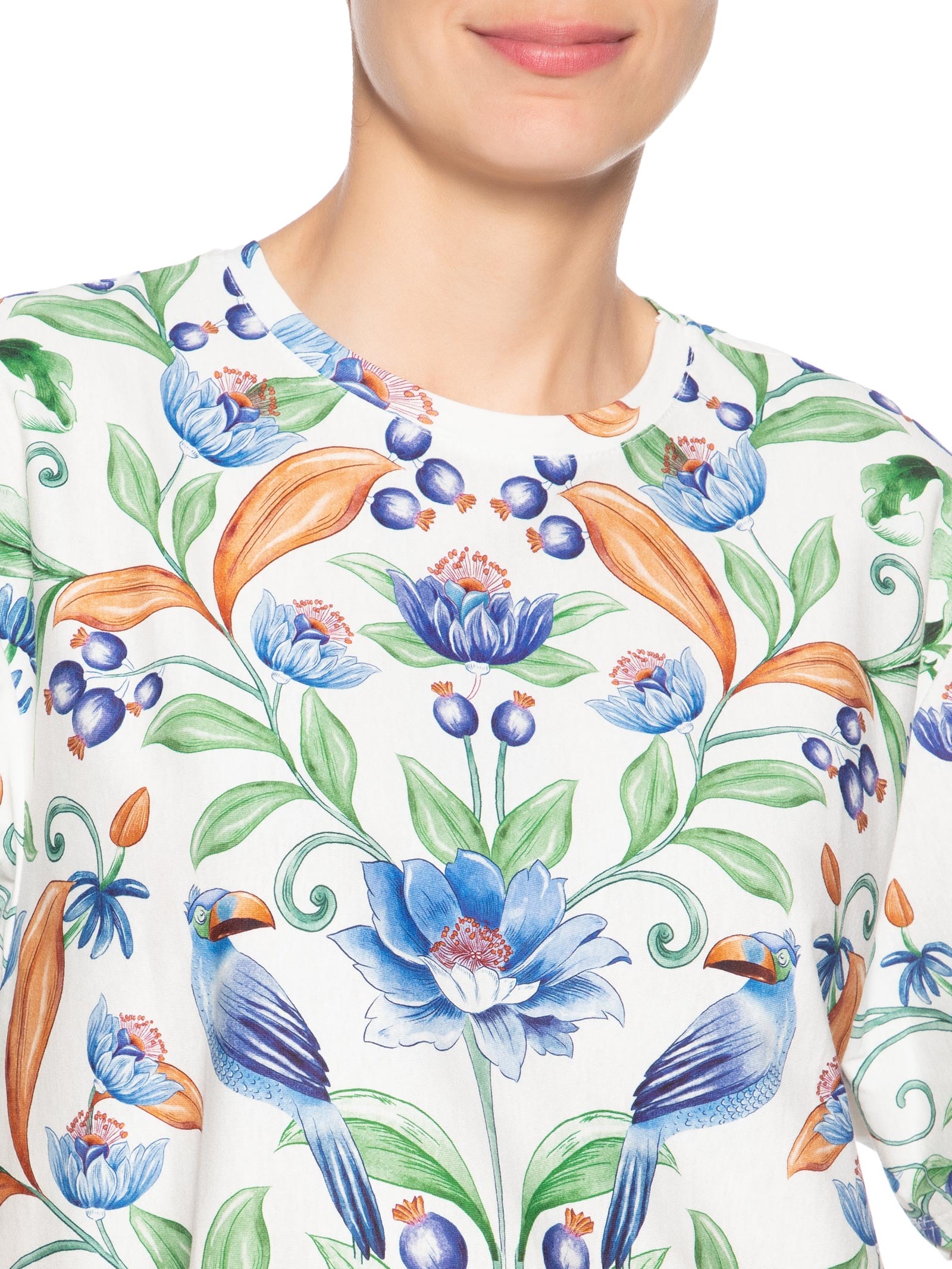 Vestido Camiseta Básico Elsa Branco Farm