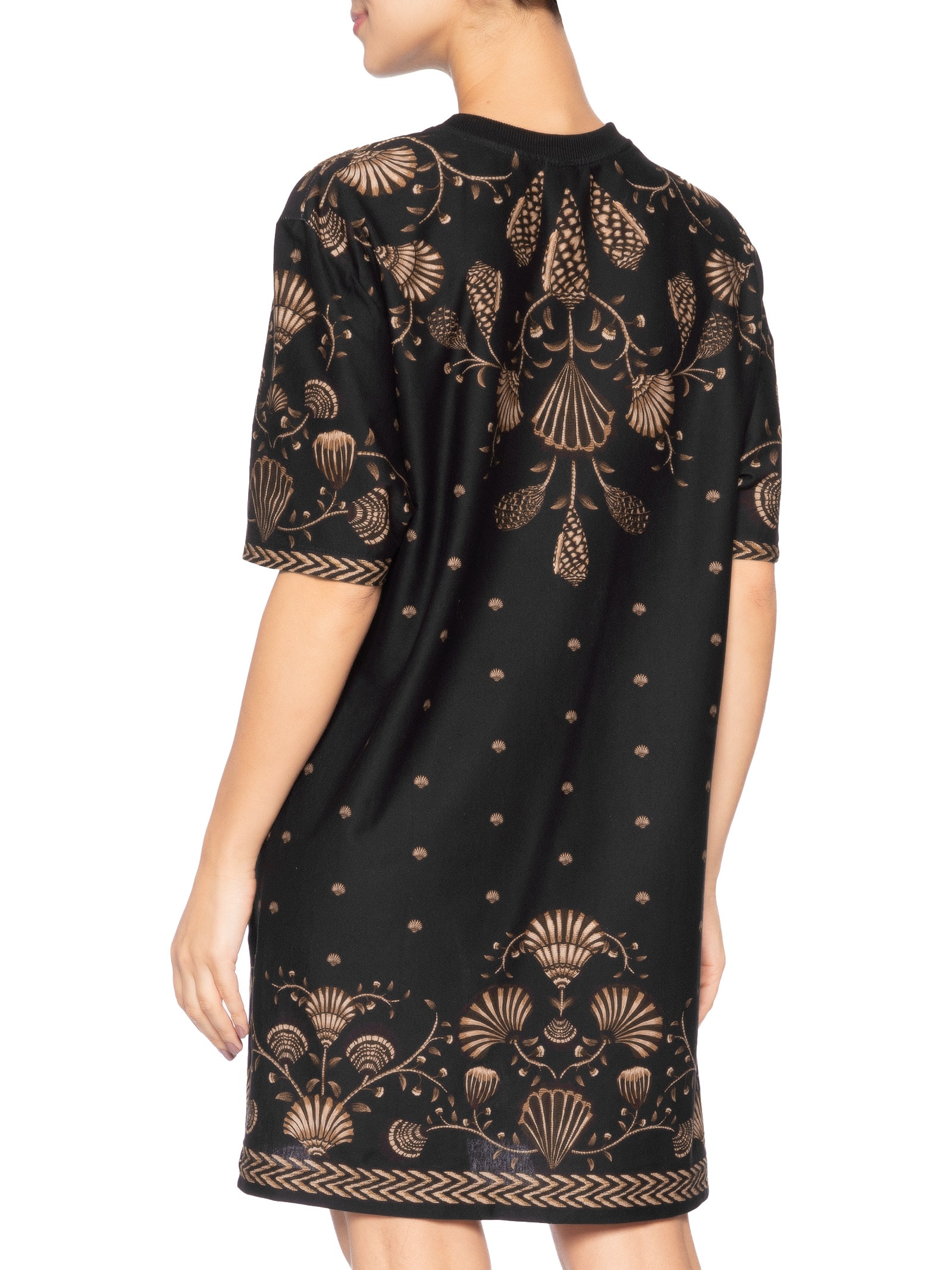 Vestido Camiseta Básico Sonho De Concha Preto Farm
