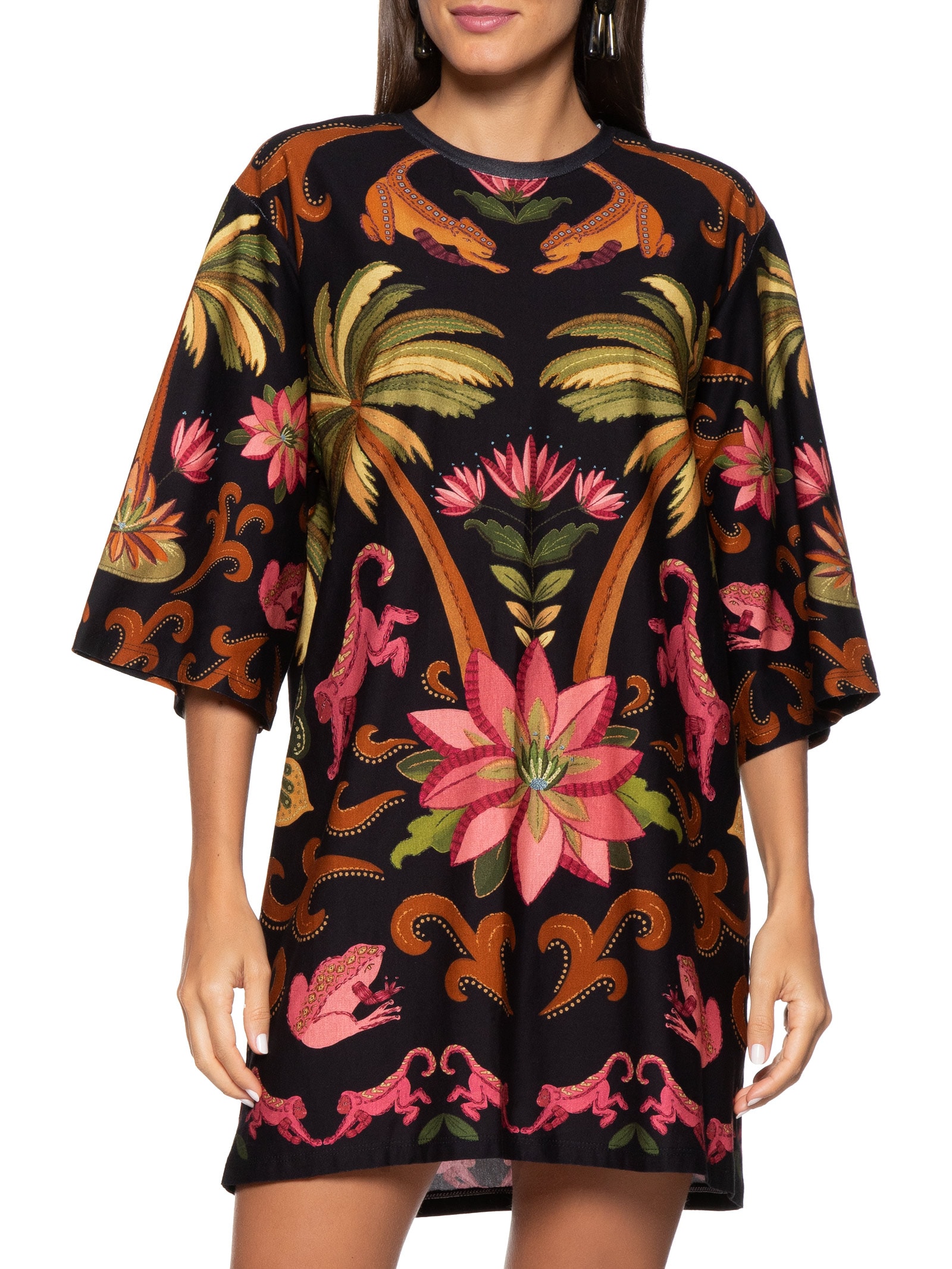 Vestido Camiseta Big Amazônia Chic Preto Farm