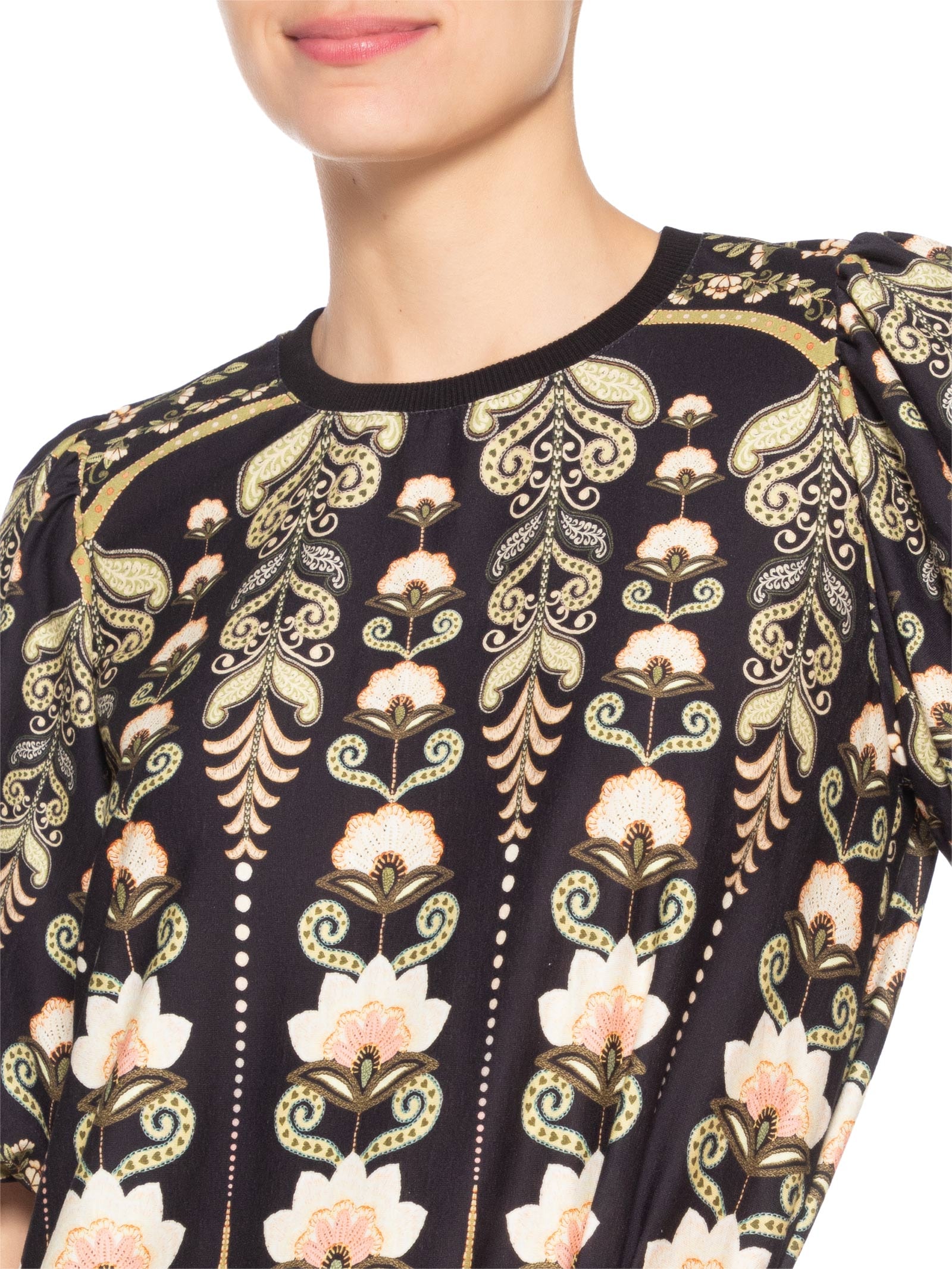 Vestido Camiseta Fofa Nikita Preto Farm