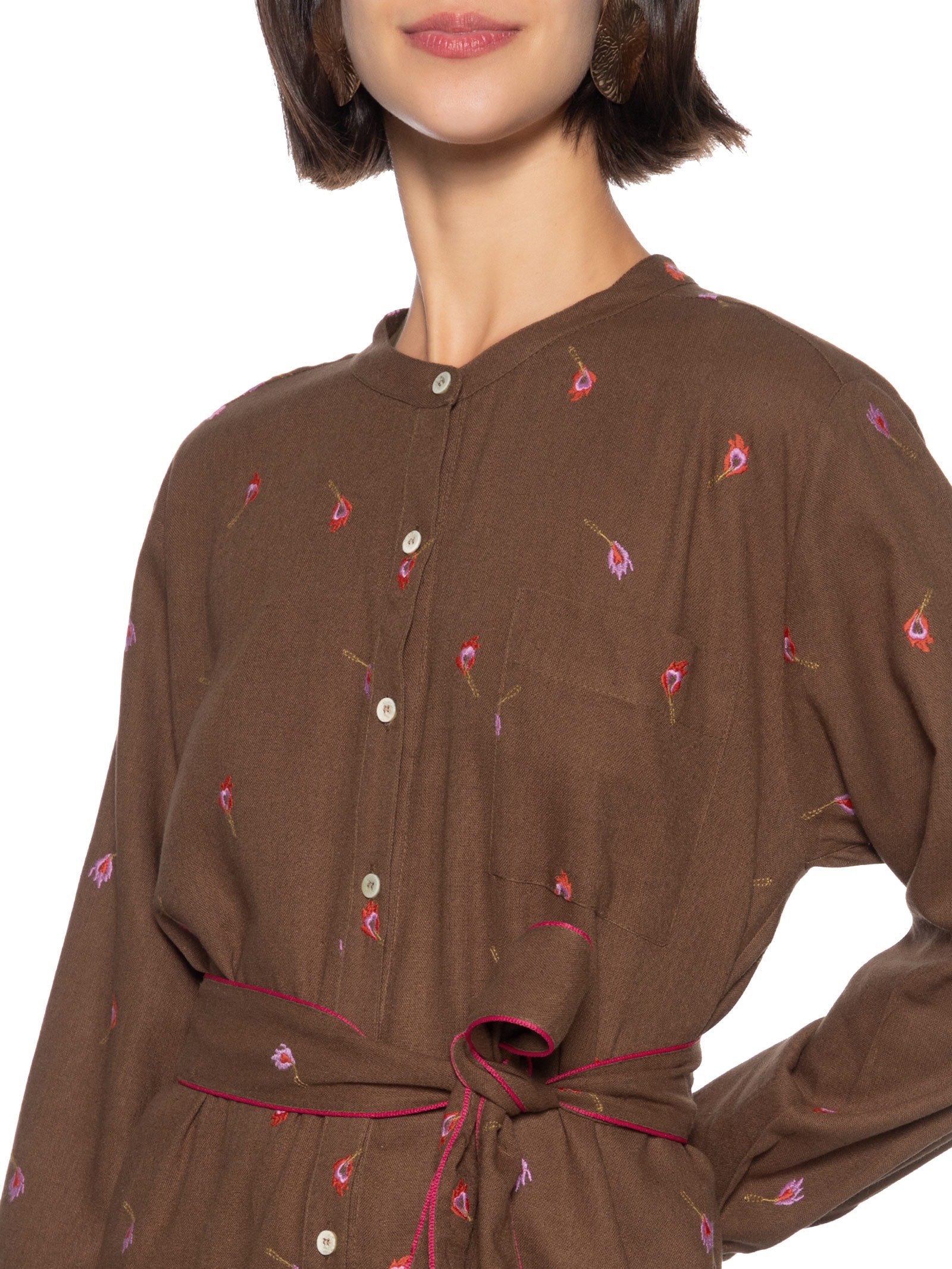 Vestido Chemisier Linho Bordados Fósforo Marrom Cantão