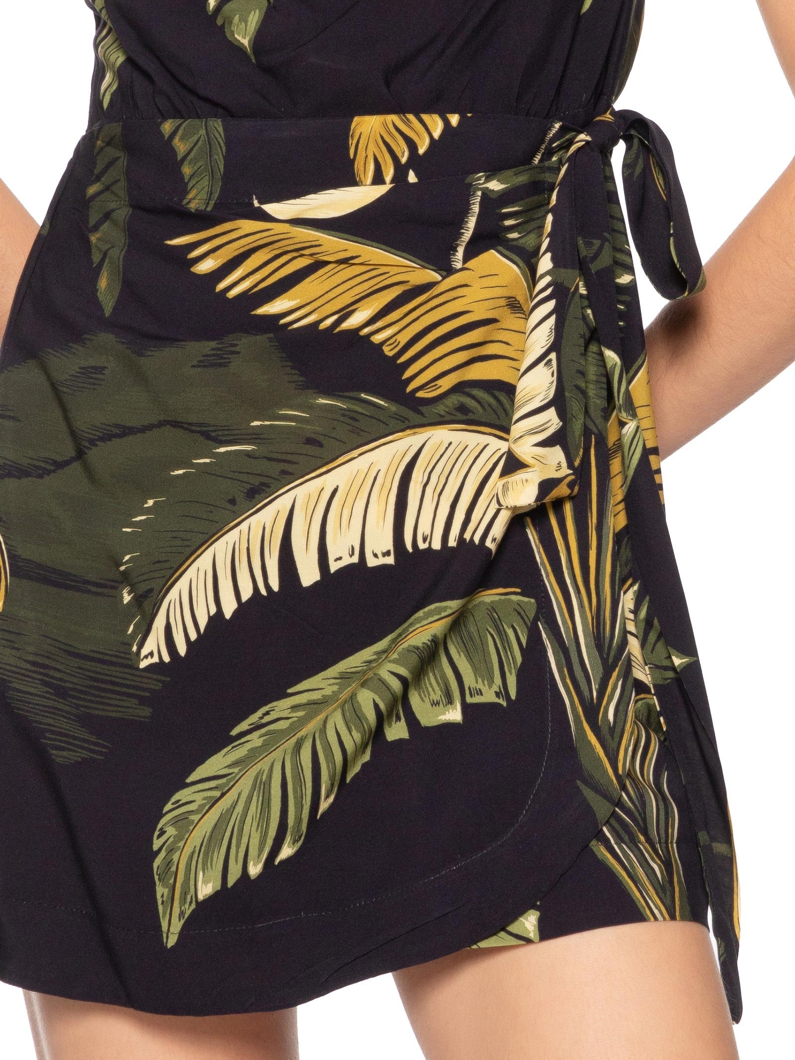 Vestido Curto Itacaré Preto Farm