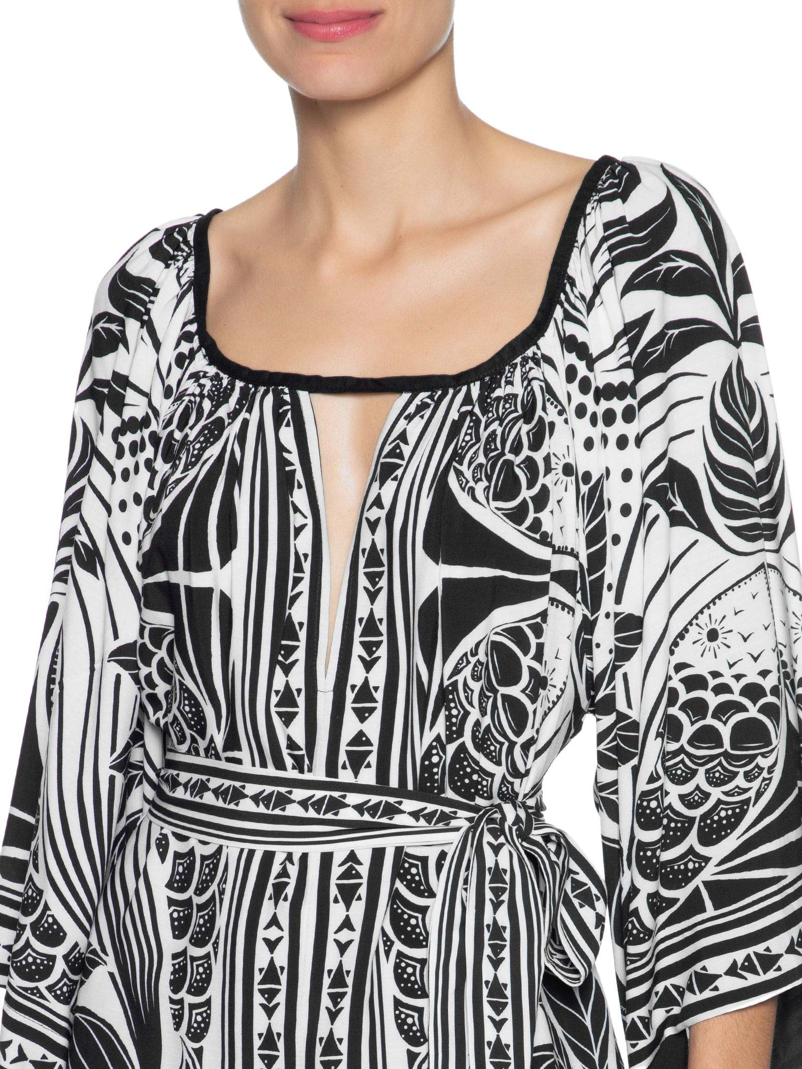 Vestido Curto Manga Foz Preto Farm