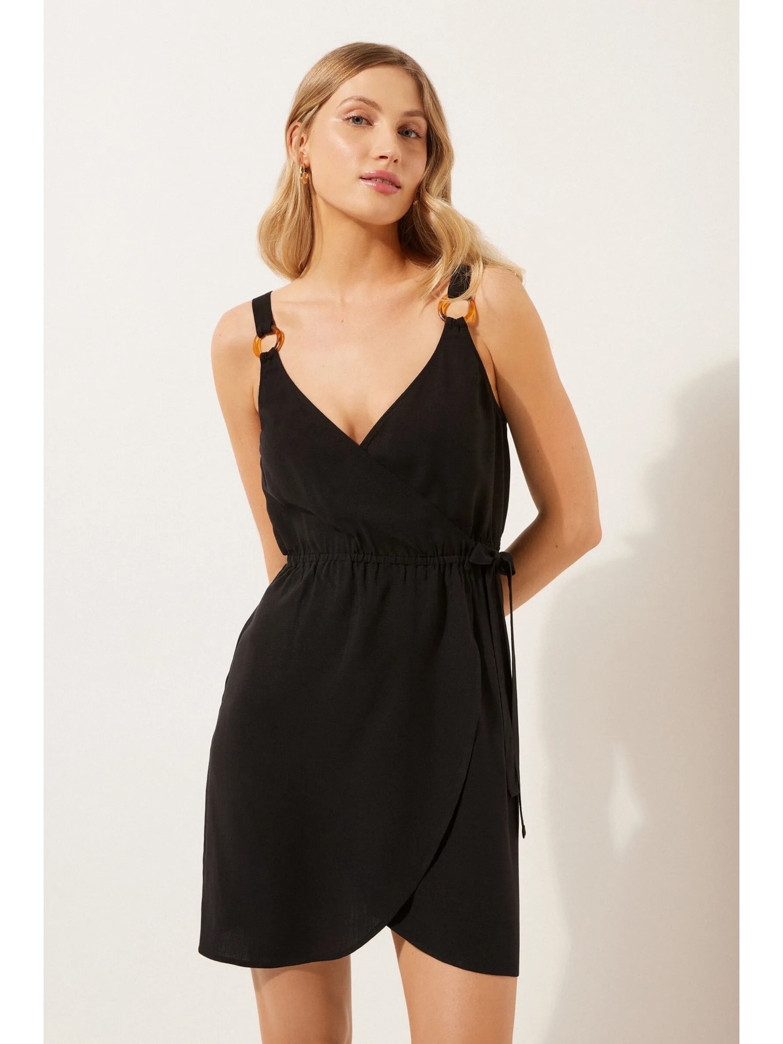 Vestido Curto Transpassado Preto Calzedonia
