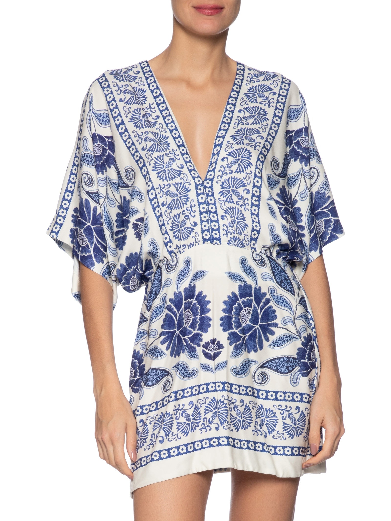 Vestido Curto Valentina Branco Farm