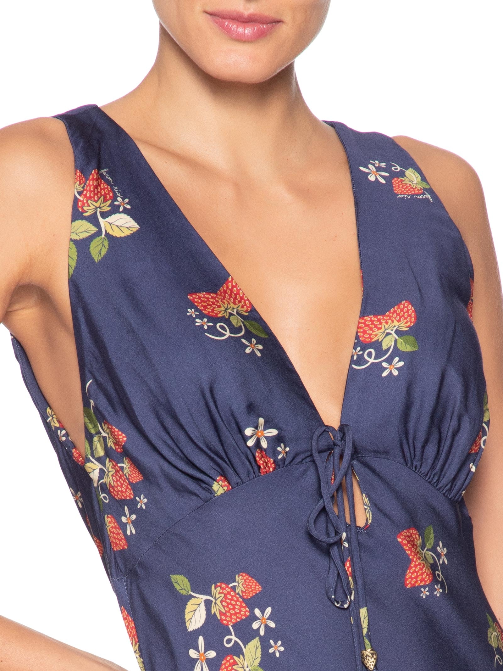 Vestido Doce Morango Azul Farm