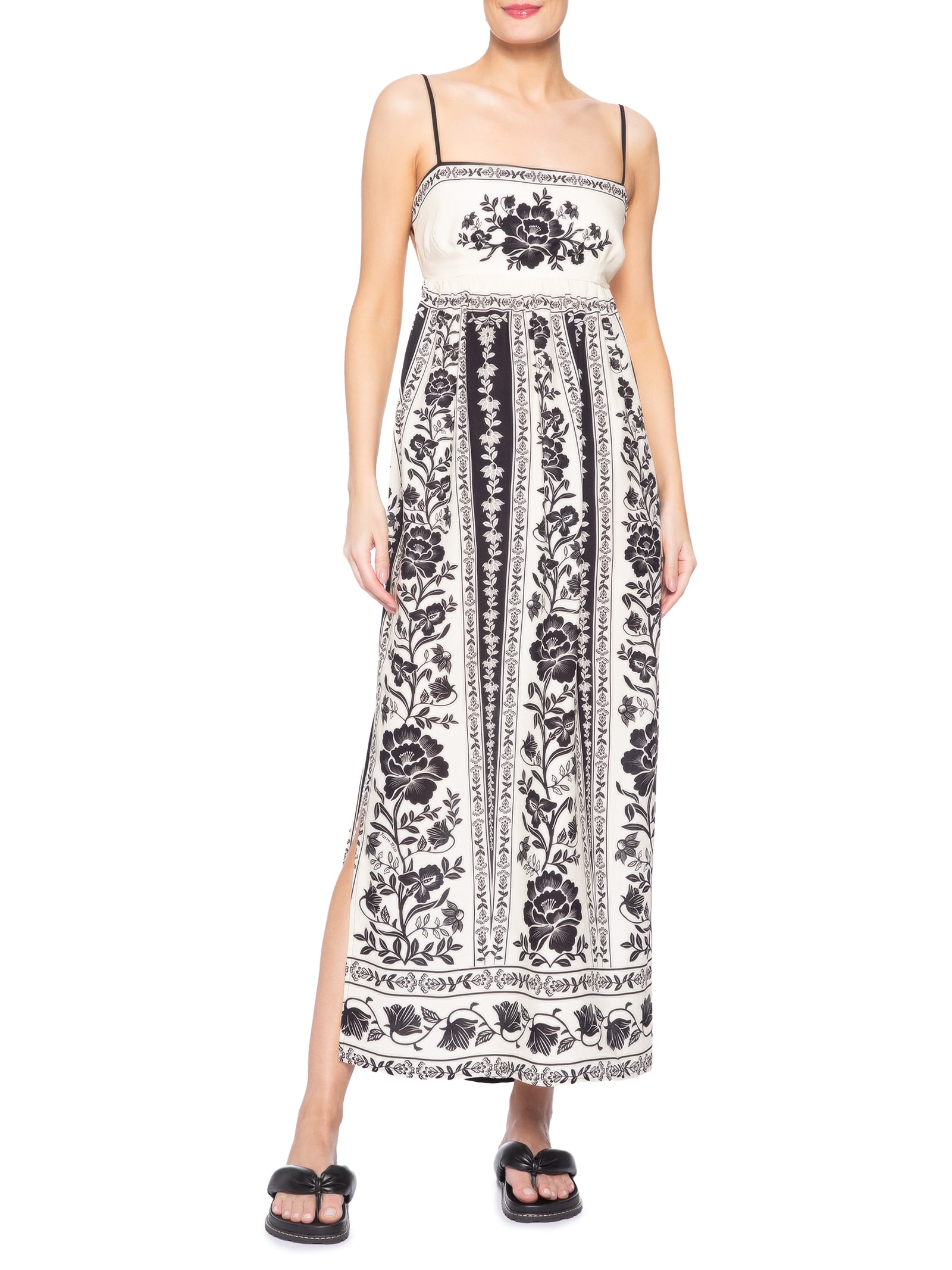 Vestido Floral Delicado Preto Farm