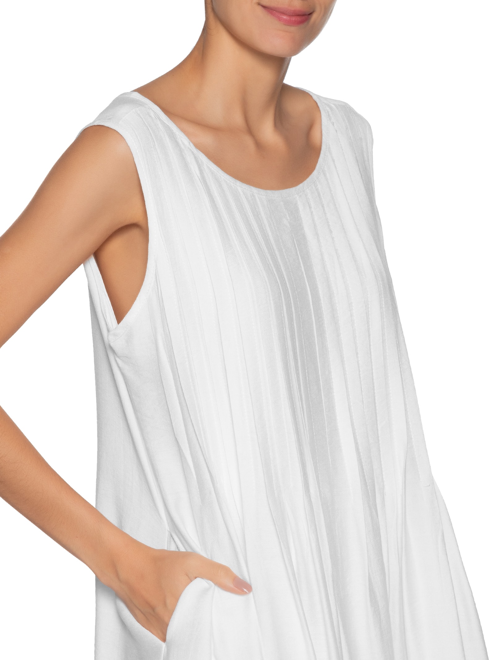 Vestido Leve Texturizado Branco Basiq