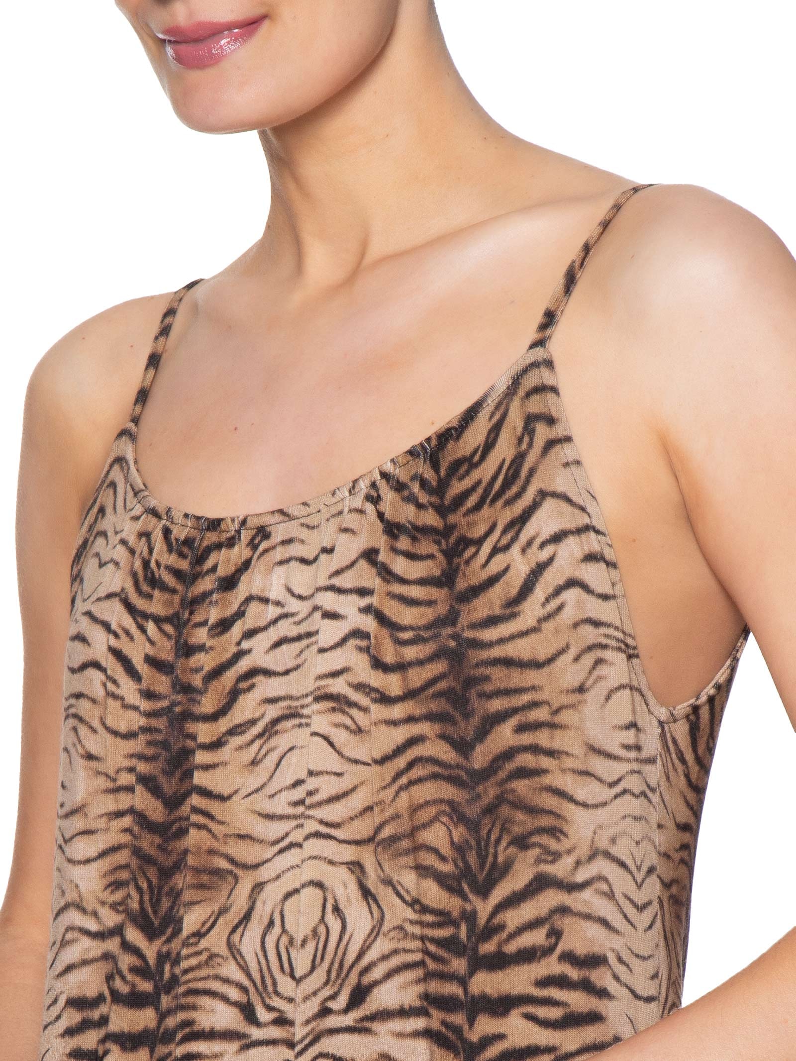 Vestido Midi Alcinha Estampa Felin – Marrom Maria Filó