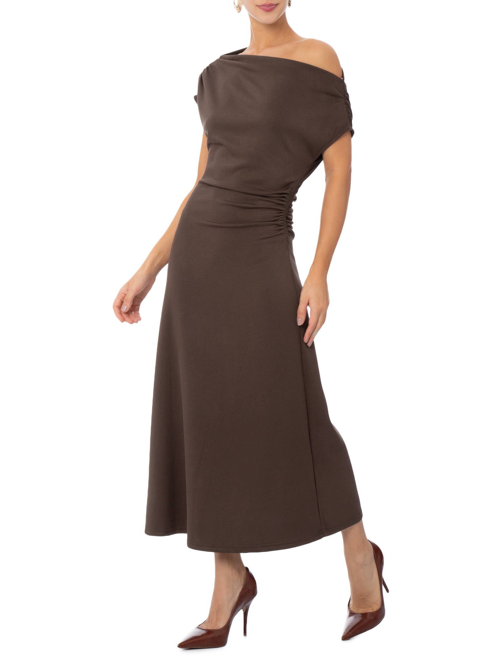 Vestido Midi Com Decote Assimétrico E Franzido Em Malha Marrom '2Essential