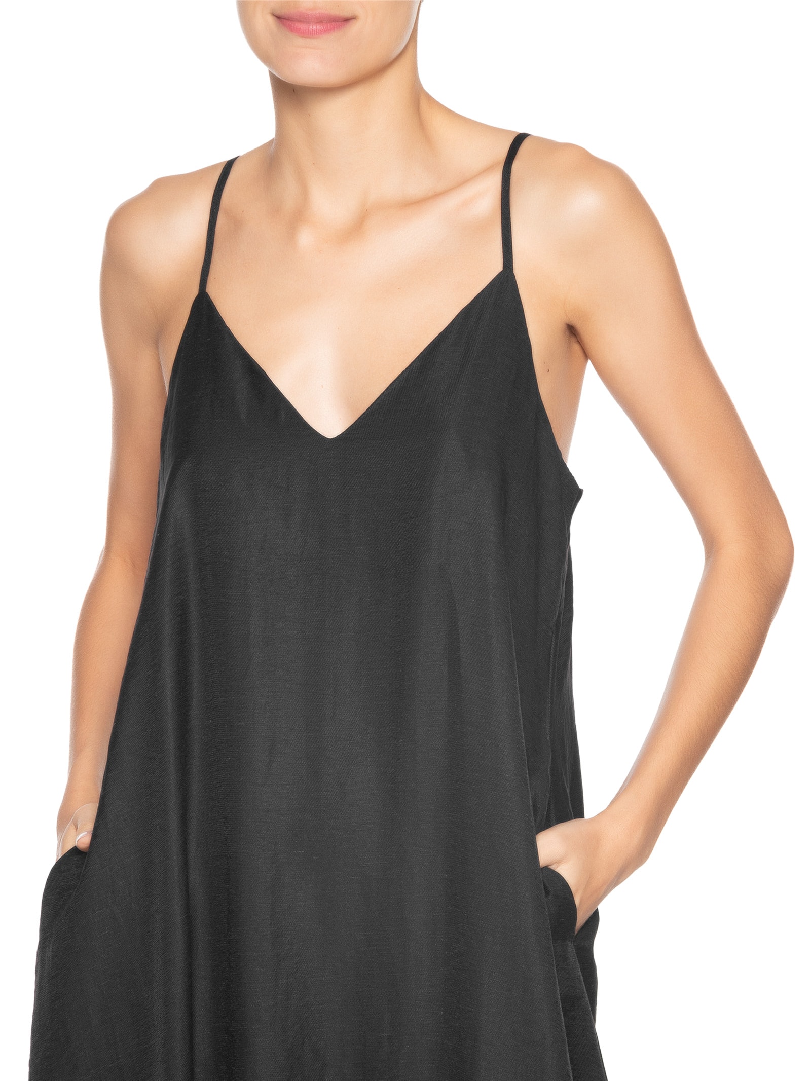 Vestido Midi Leve Alcinha Preto Basiq