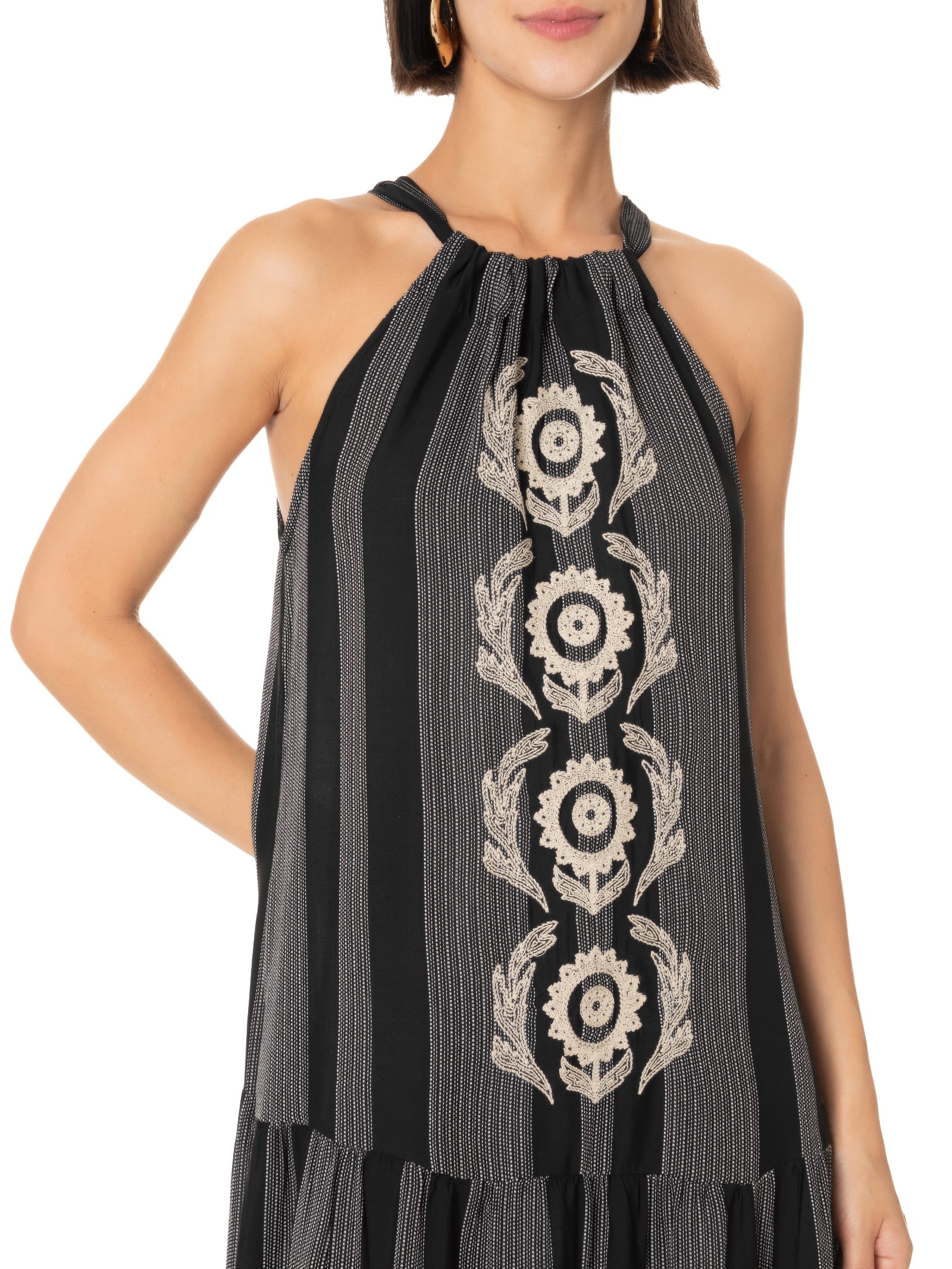 Vestido Midi Listra Bordado Instante Preto Cantão