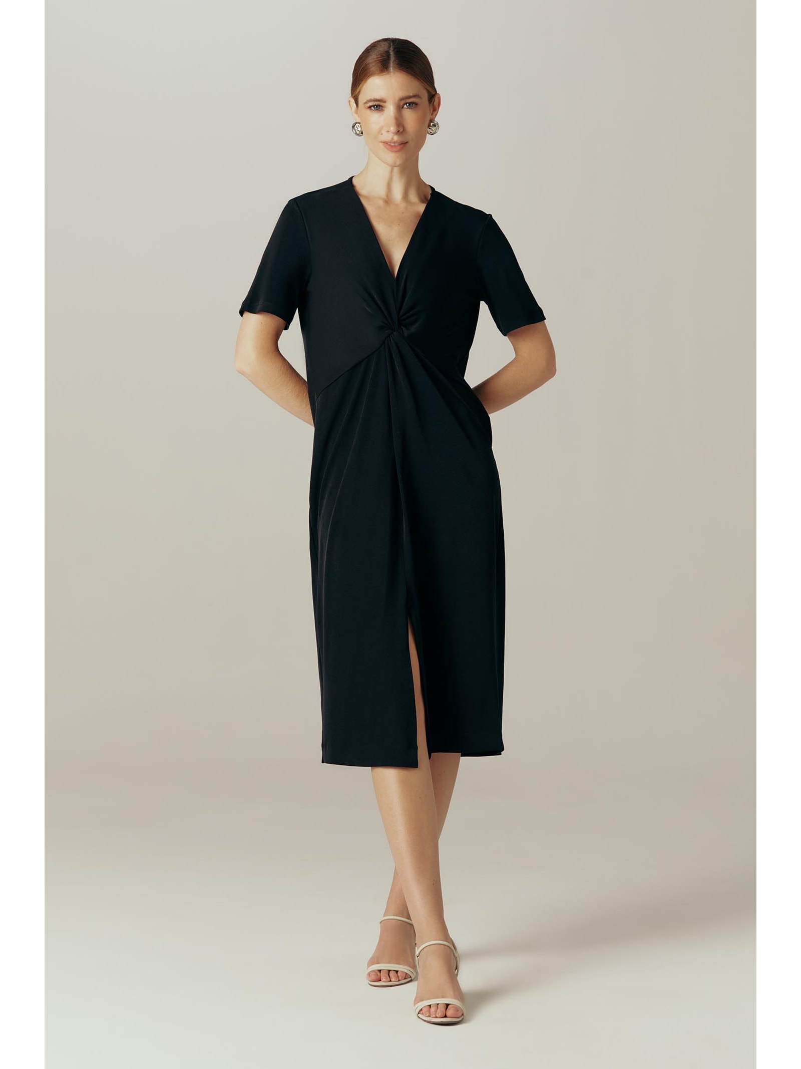 Vestido Midi Nó Preto Cristina Yogini