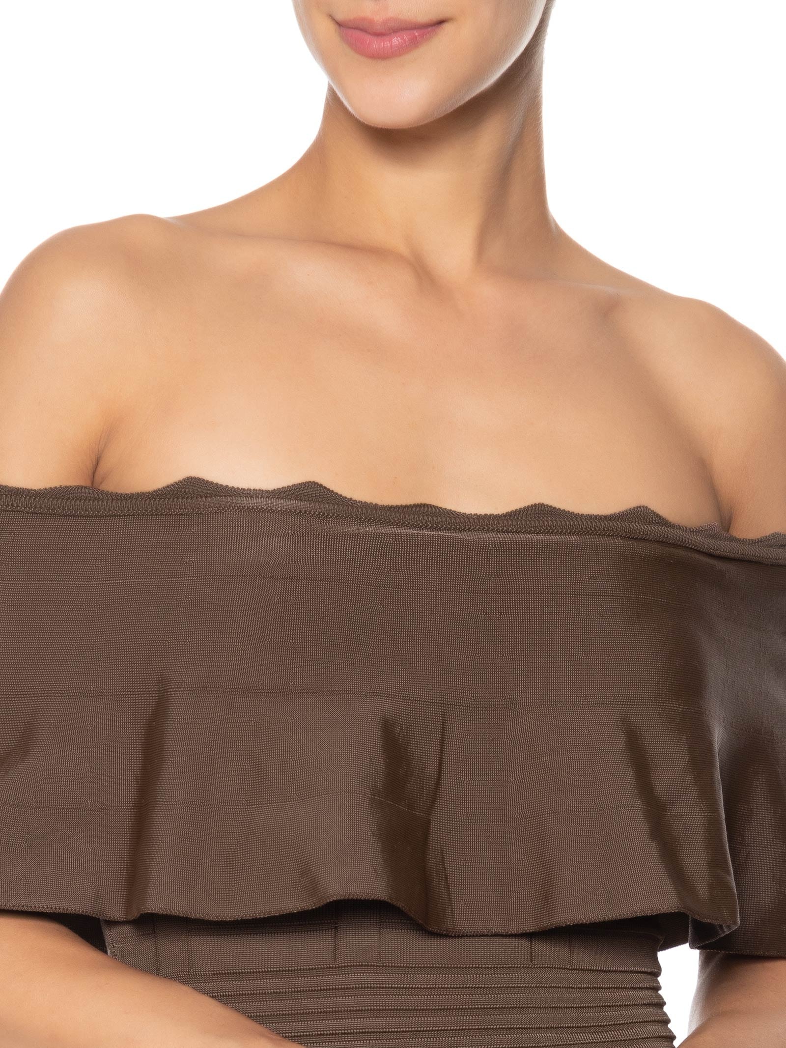 Vestido Ombro A Ombro Em Tricot Marrom Market 33