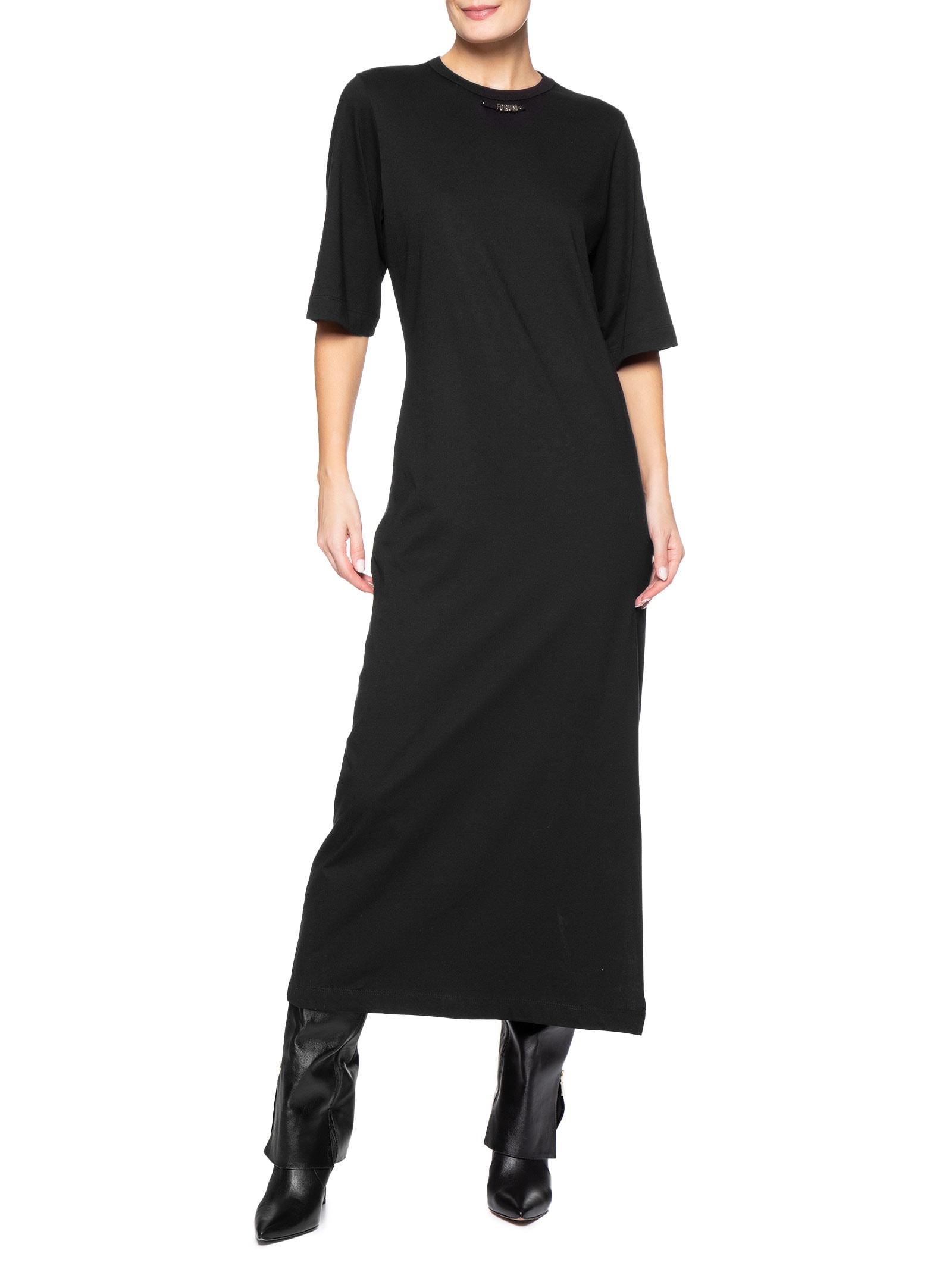 Vestido Preto Forum