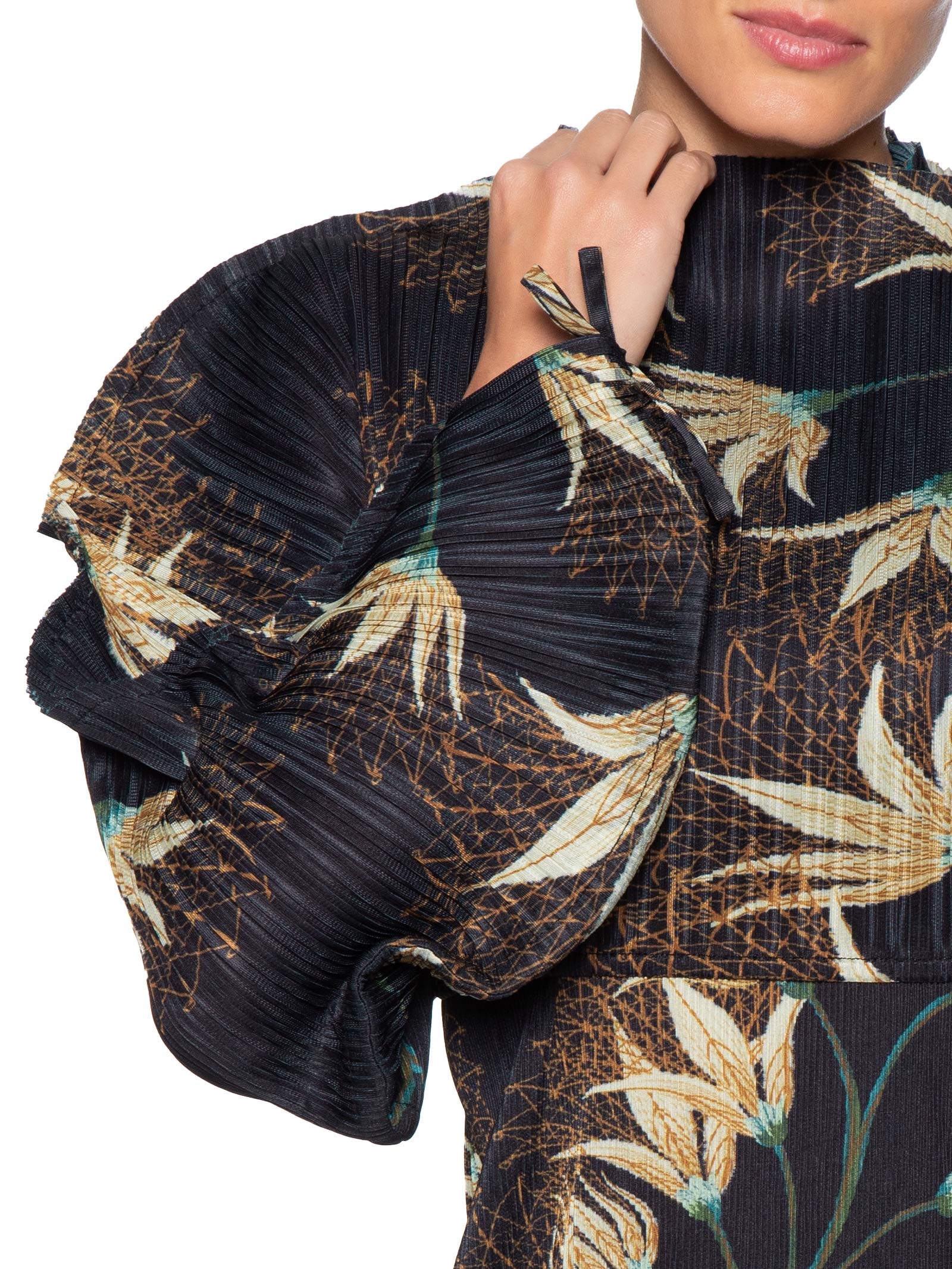 Vestido Ranglan Duo Plissê Floral Trama Preto Osklen