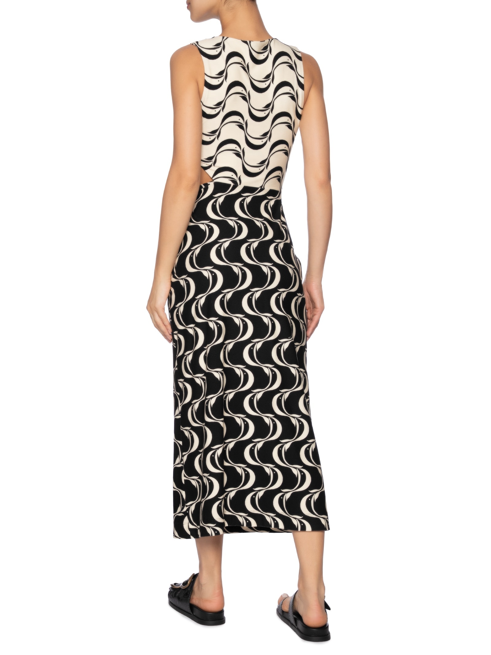 Vestido Recorte Peixe Copa Preto Farm