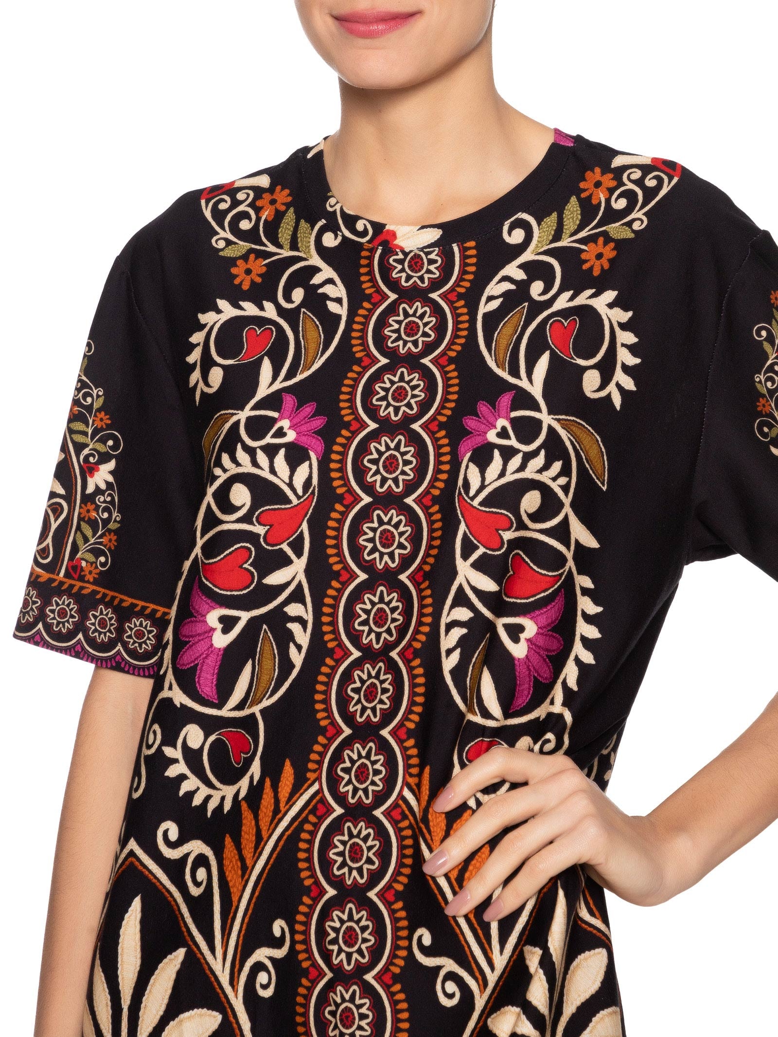 Vestido T-Shirt Básico Adriele Preto Farm