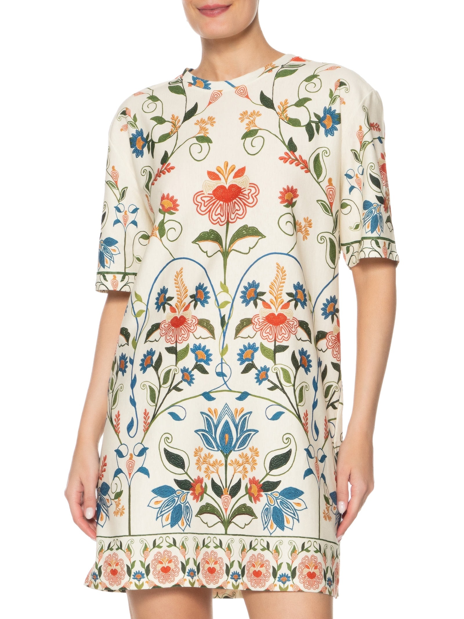 Vestido T-shirt Básico Jardim Beleza Branco Farm